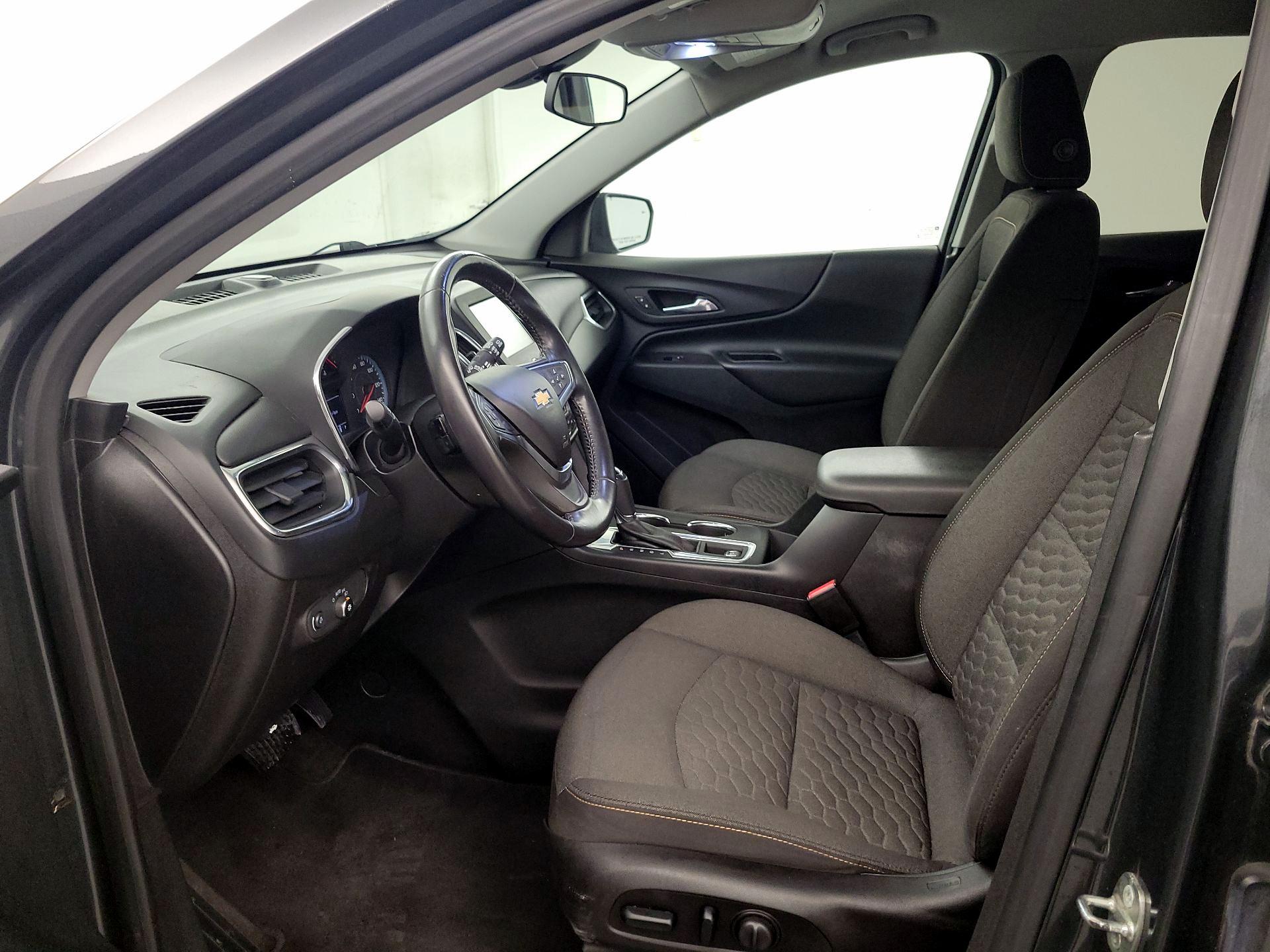 Thumbnail: 2018 Chevrolet Equinox - 11