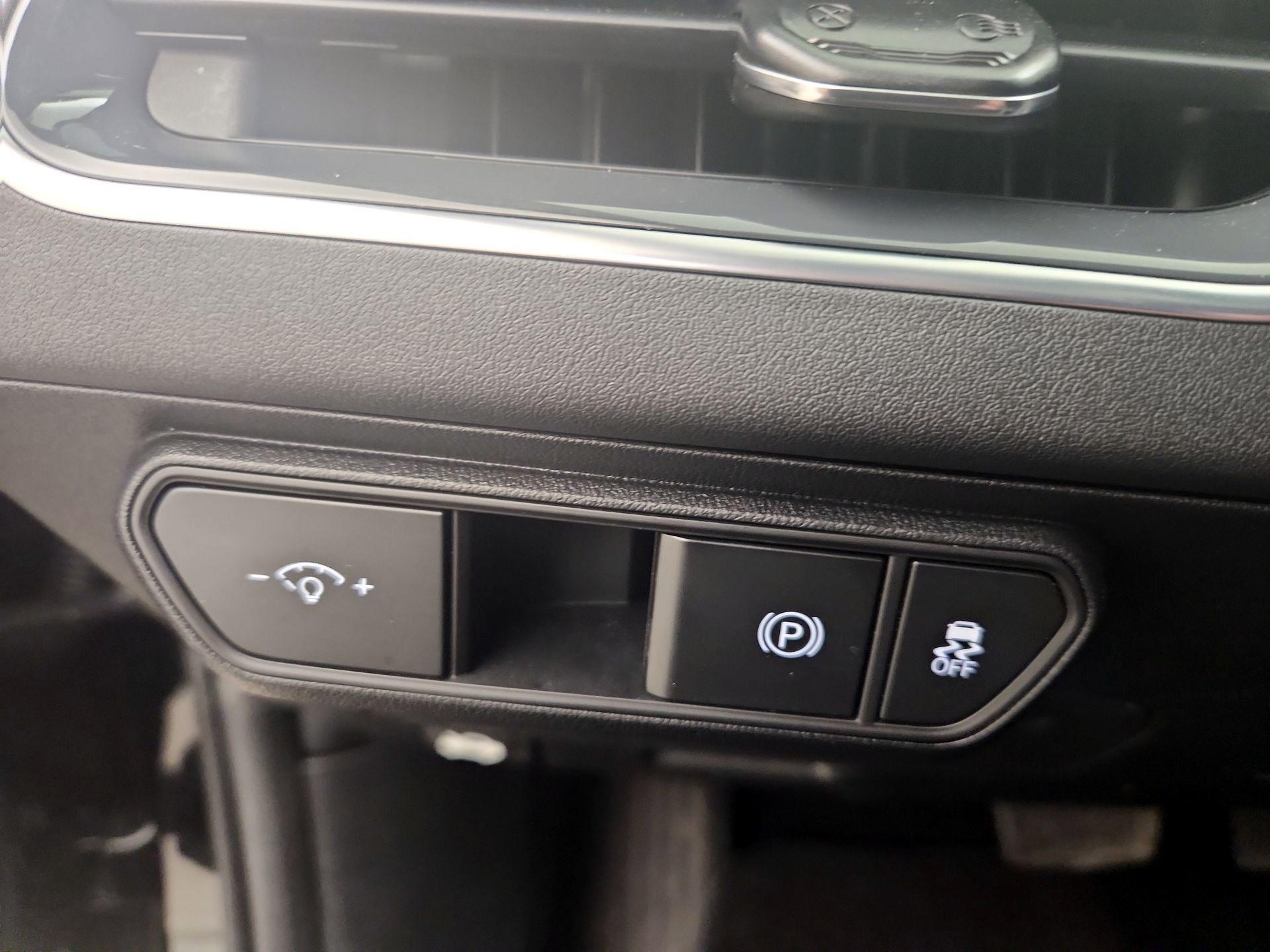 Thumbnail: 2025 Kia K4 - 13