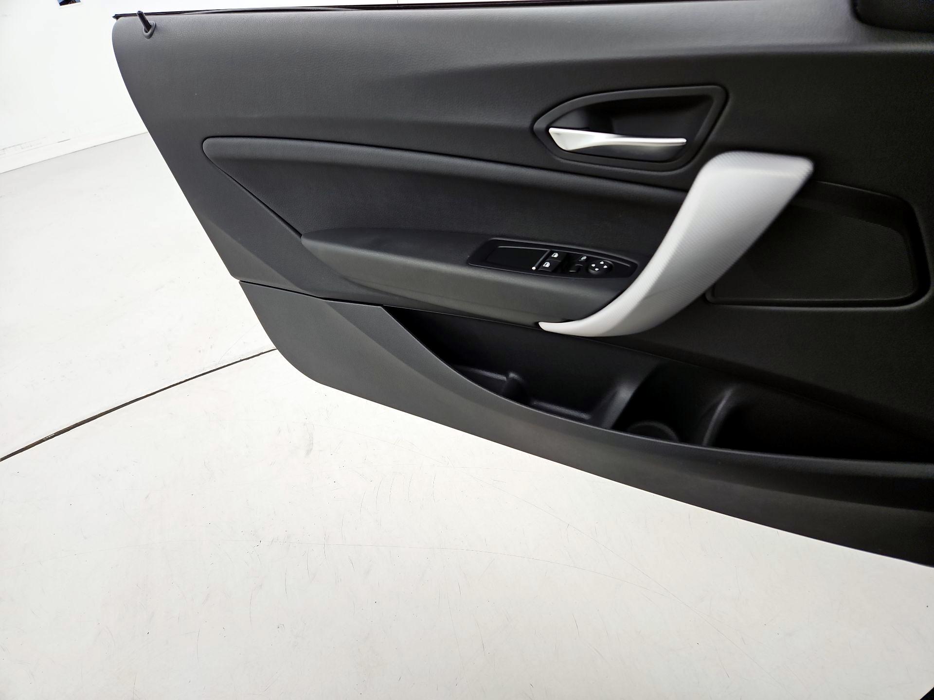 Thumbnail: 2020 BMW 2 Series - 12