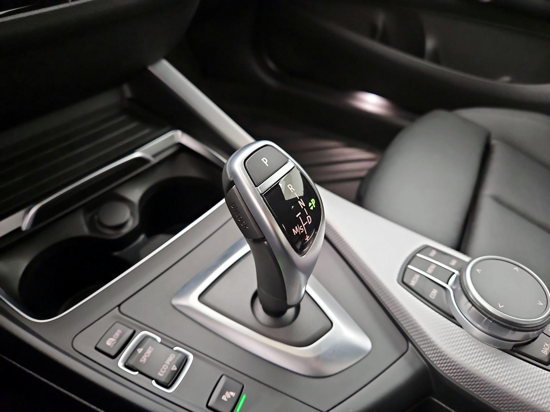 Thumbnail: 2020 BMW 2 Series - 18