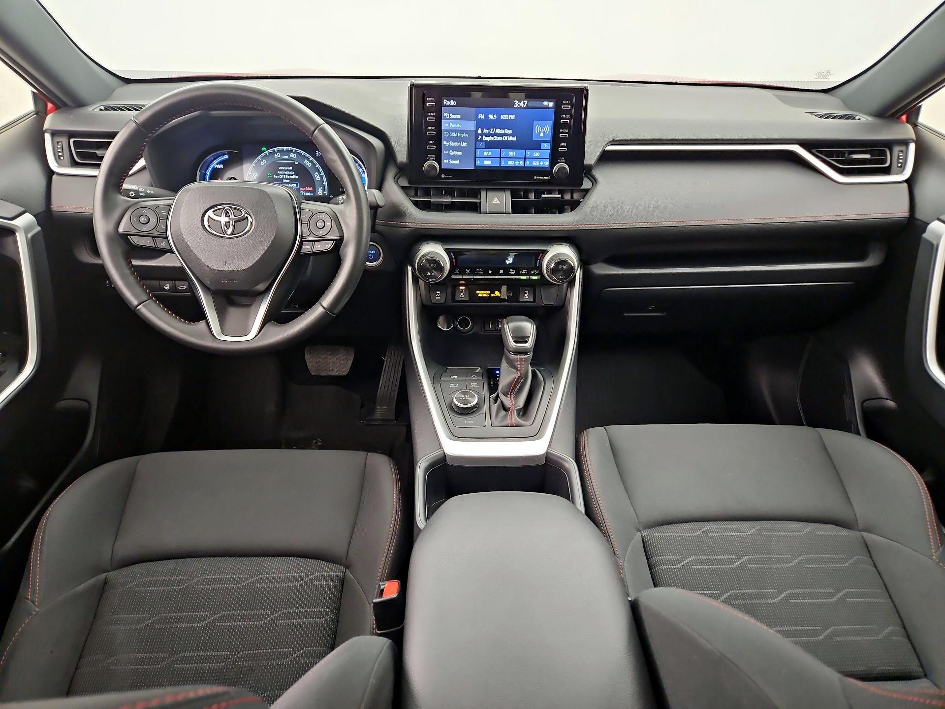 Thumbnail: 2022 Toyota RAV4 - 9