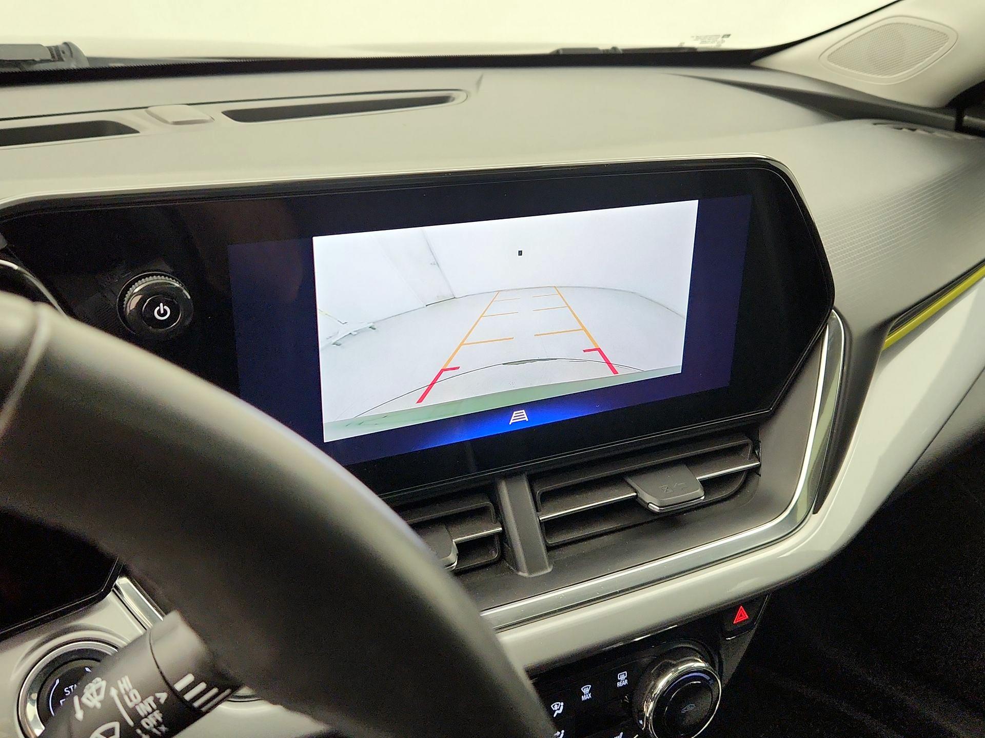 Thumbnail: 2024 Chevrolet Trax - 14