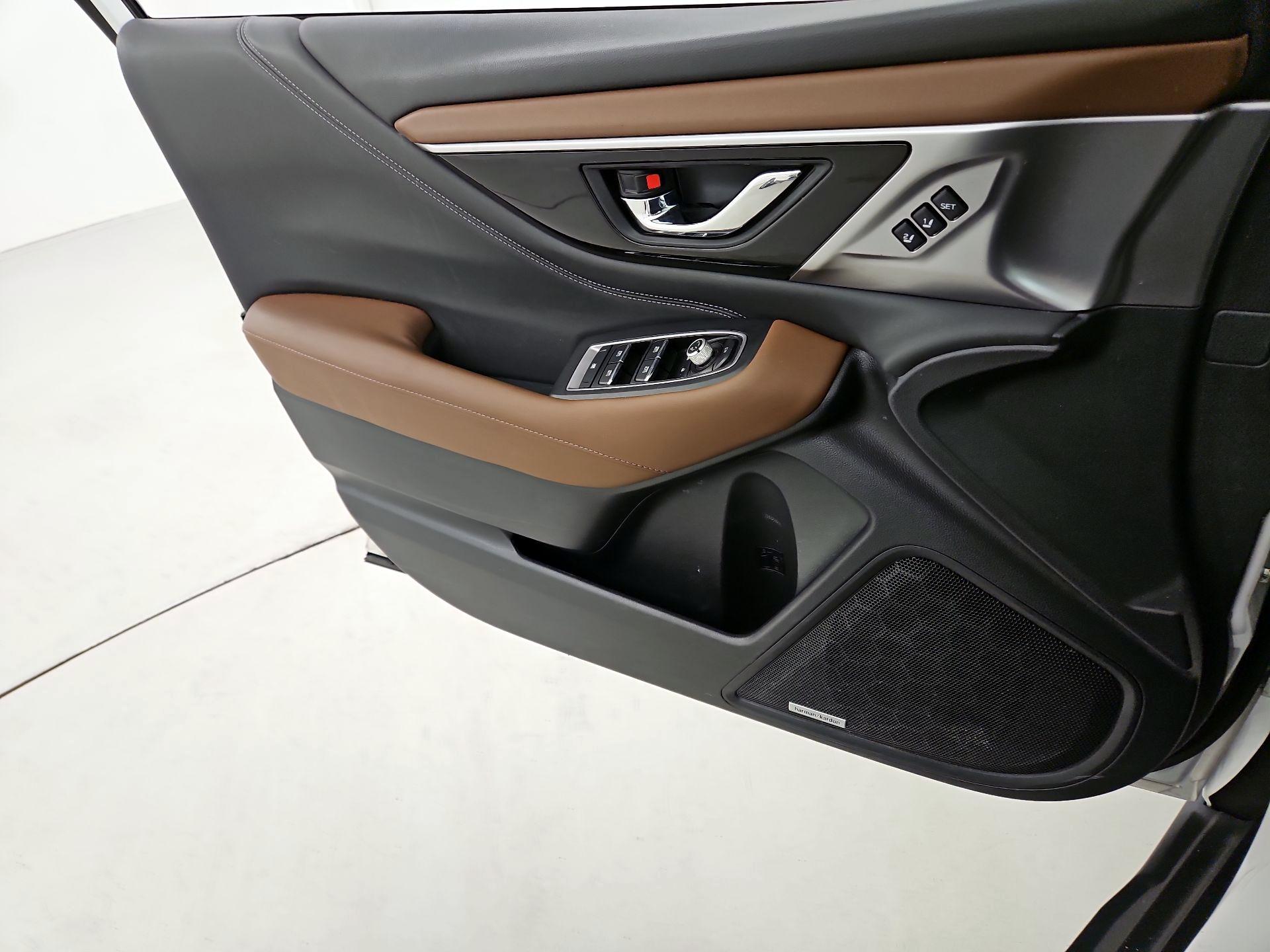 Thumbnail: 2020 Subaru Outback - 12