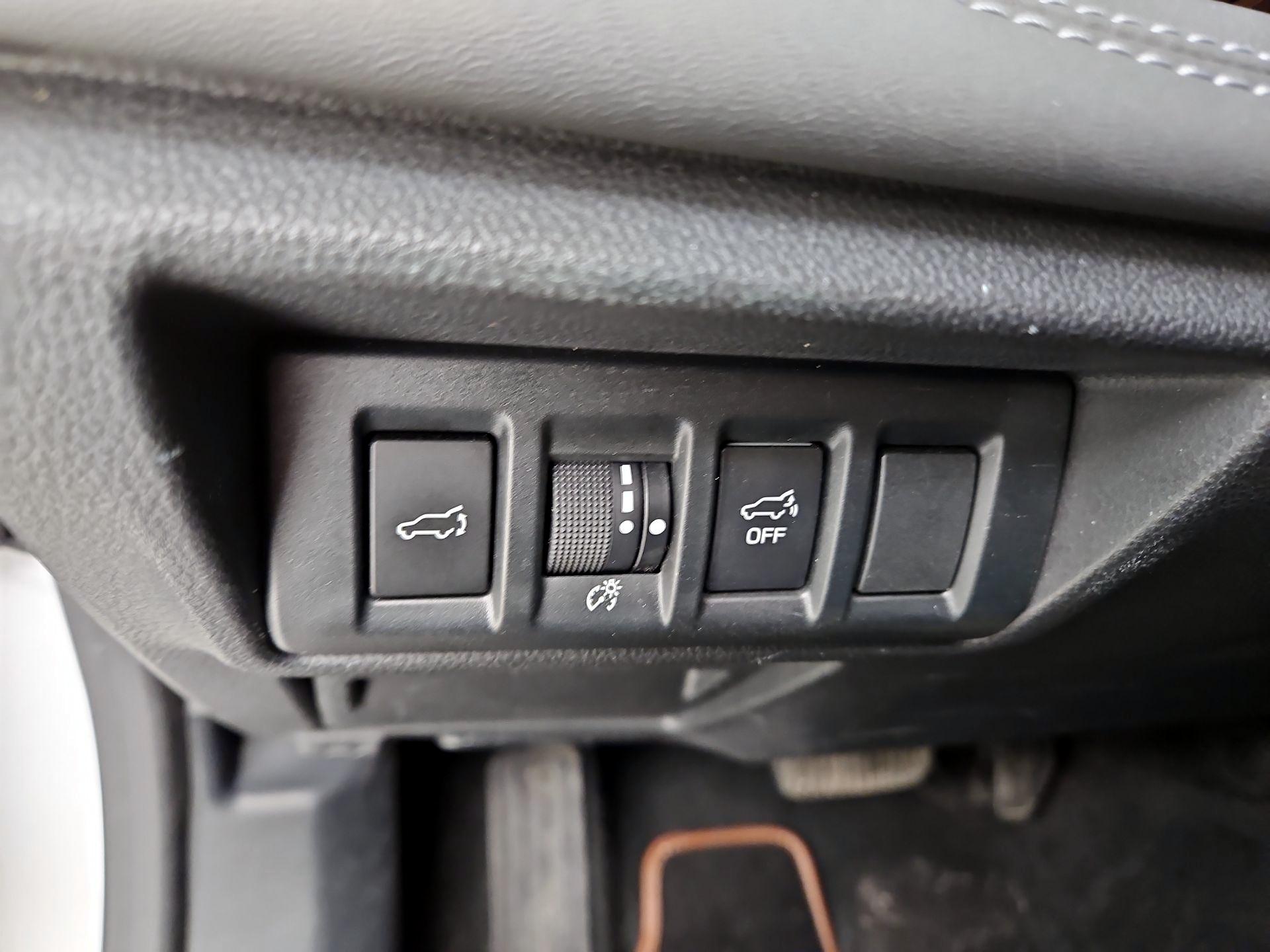 Thumbnail: 2020 Subaru Outback - 13