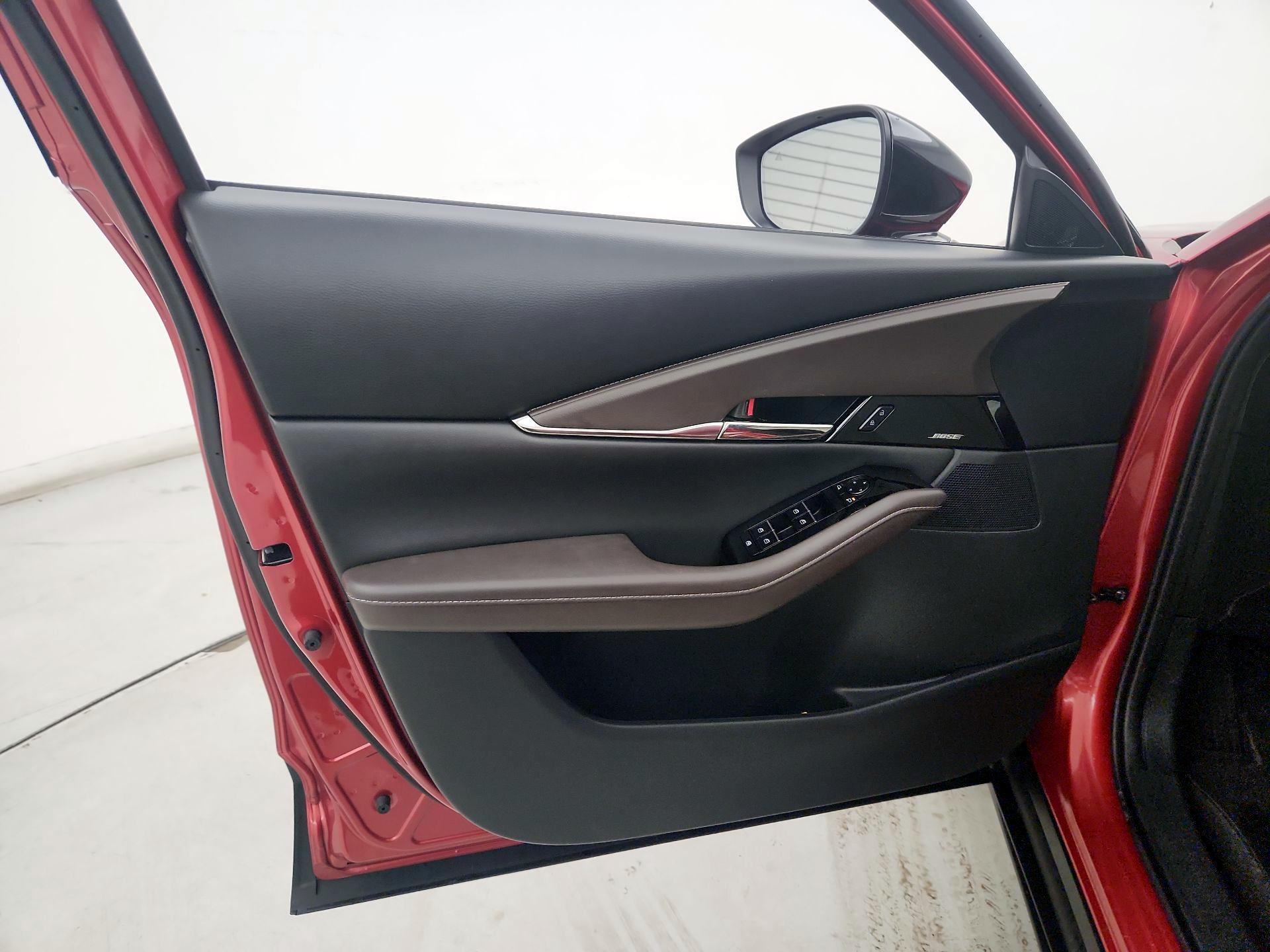 Thumbnail: 2022 Mazda CX-30 - 12