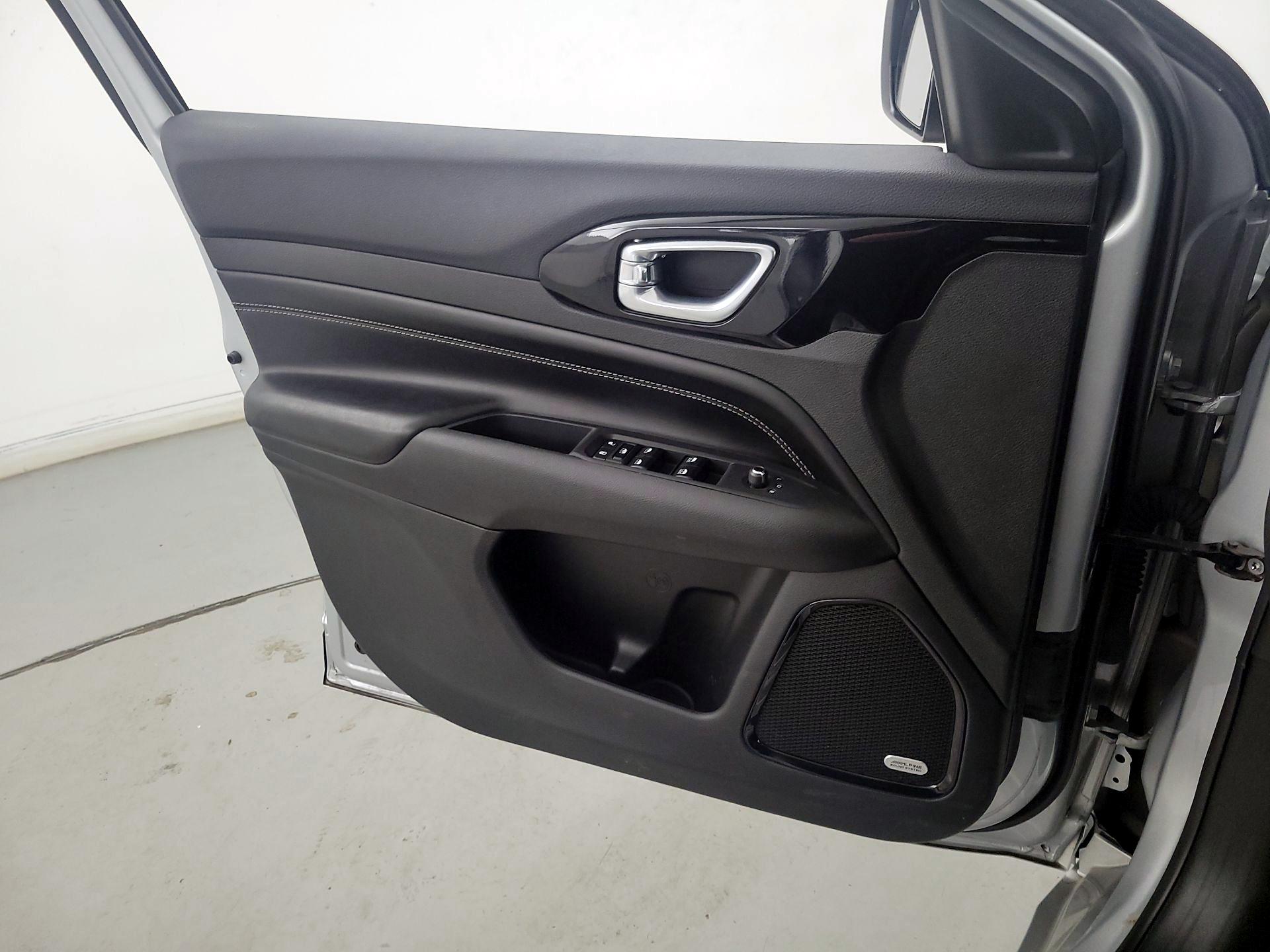 Thumbnail: 2024 Jeep Compass - 12