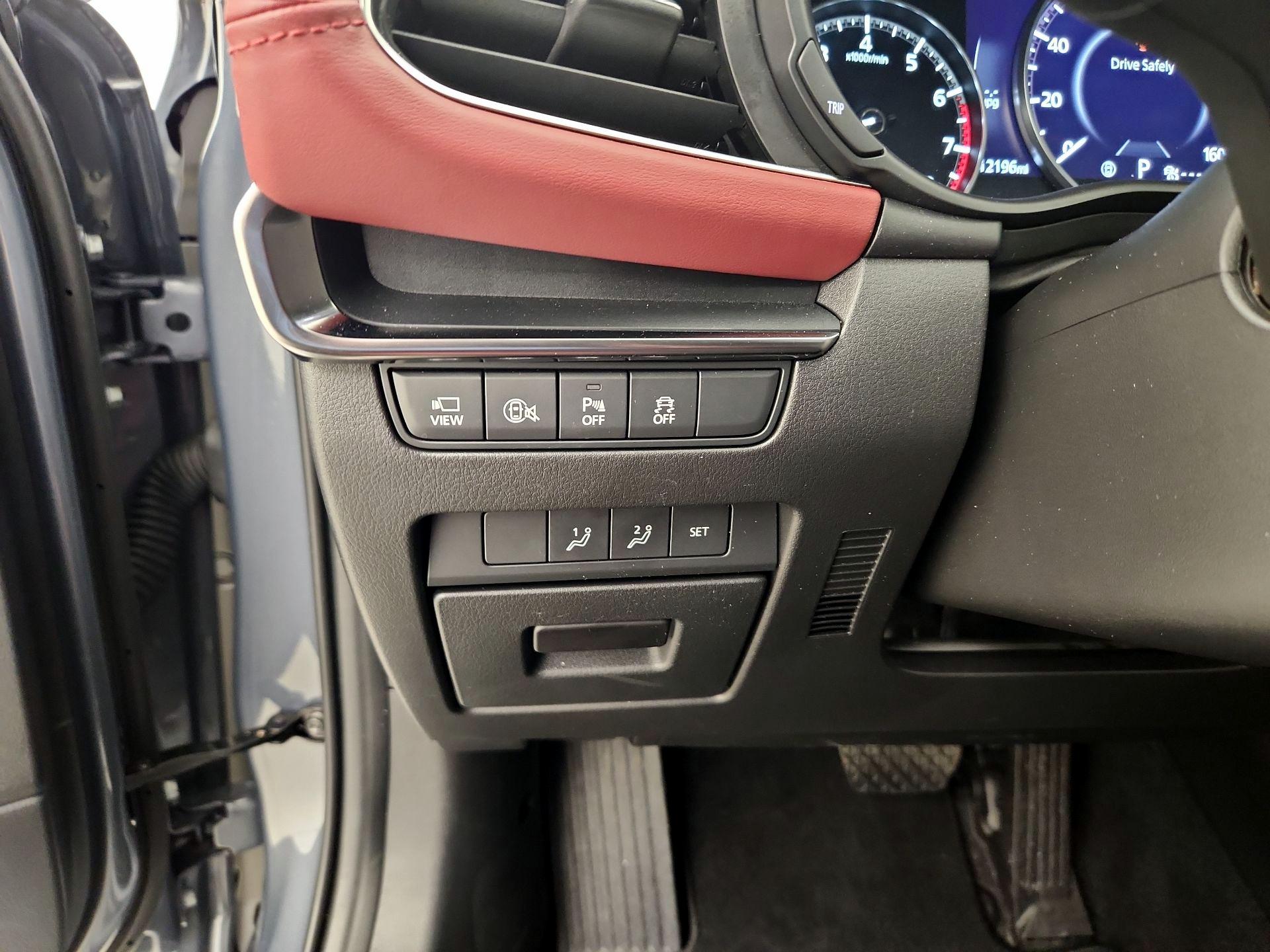 Thumbnail: 2025 Mazda Mazda3 - 13