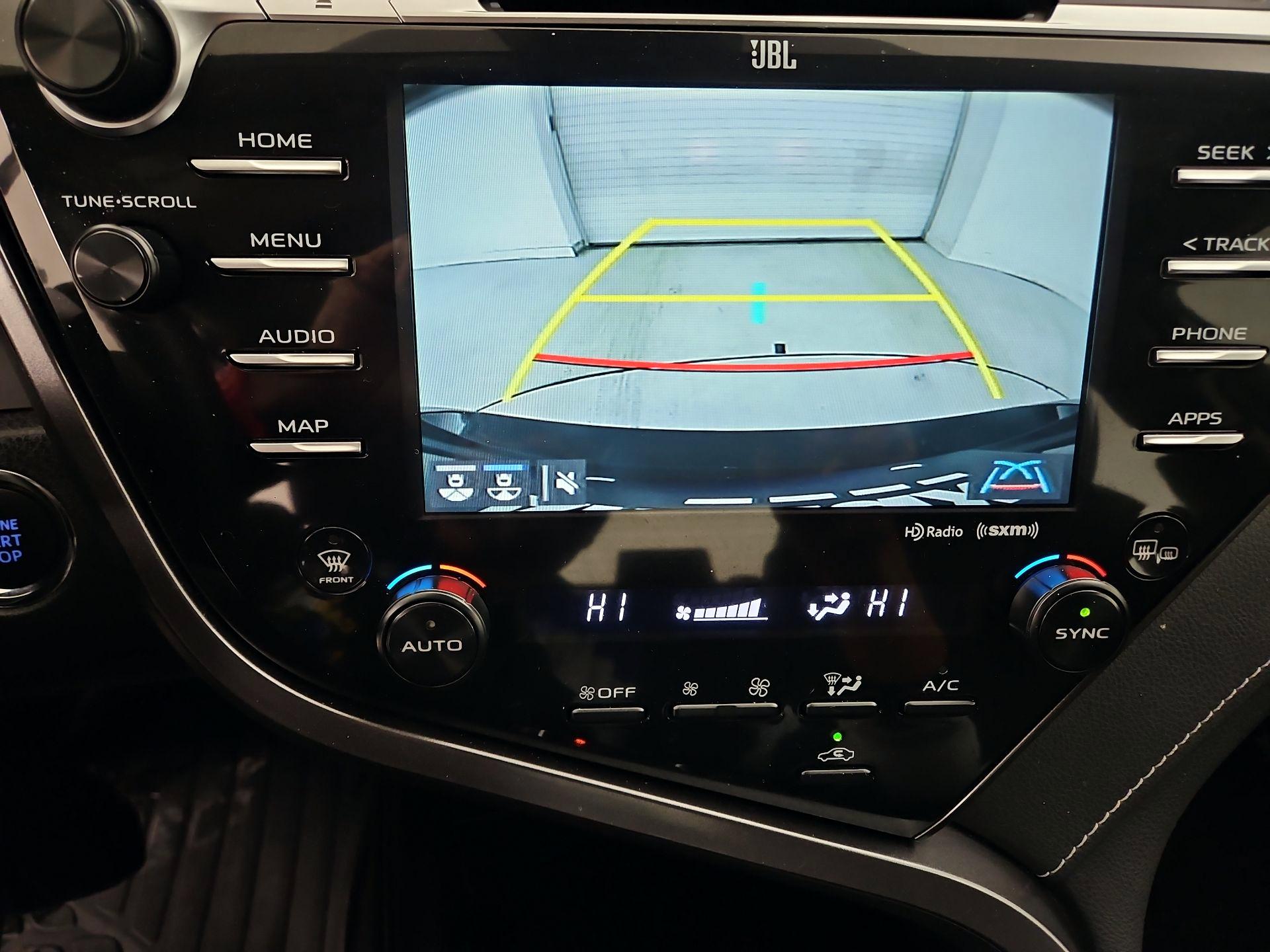 Thumbnail: 2020 Toyota Camry - 15