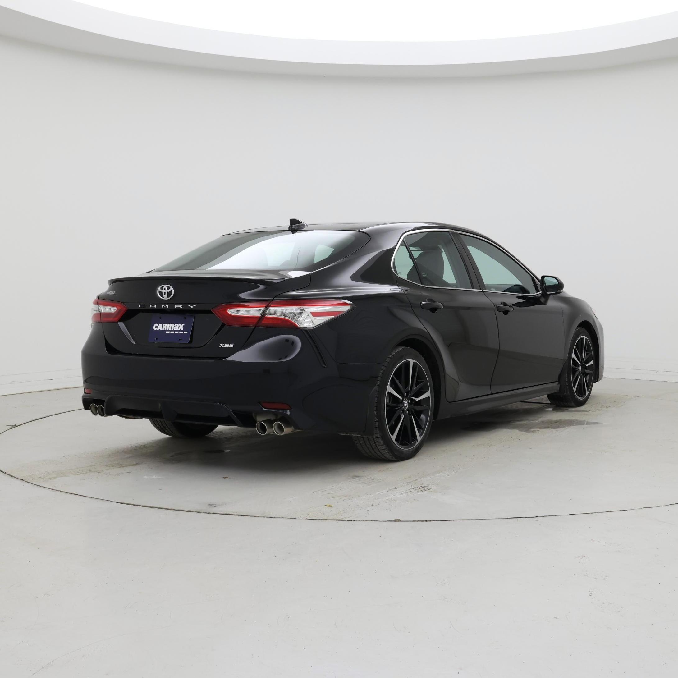 Thumbnail: 2020 Toyota Camry - 8