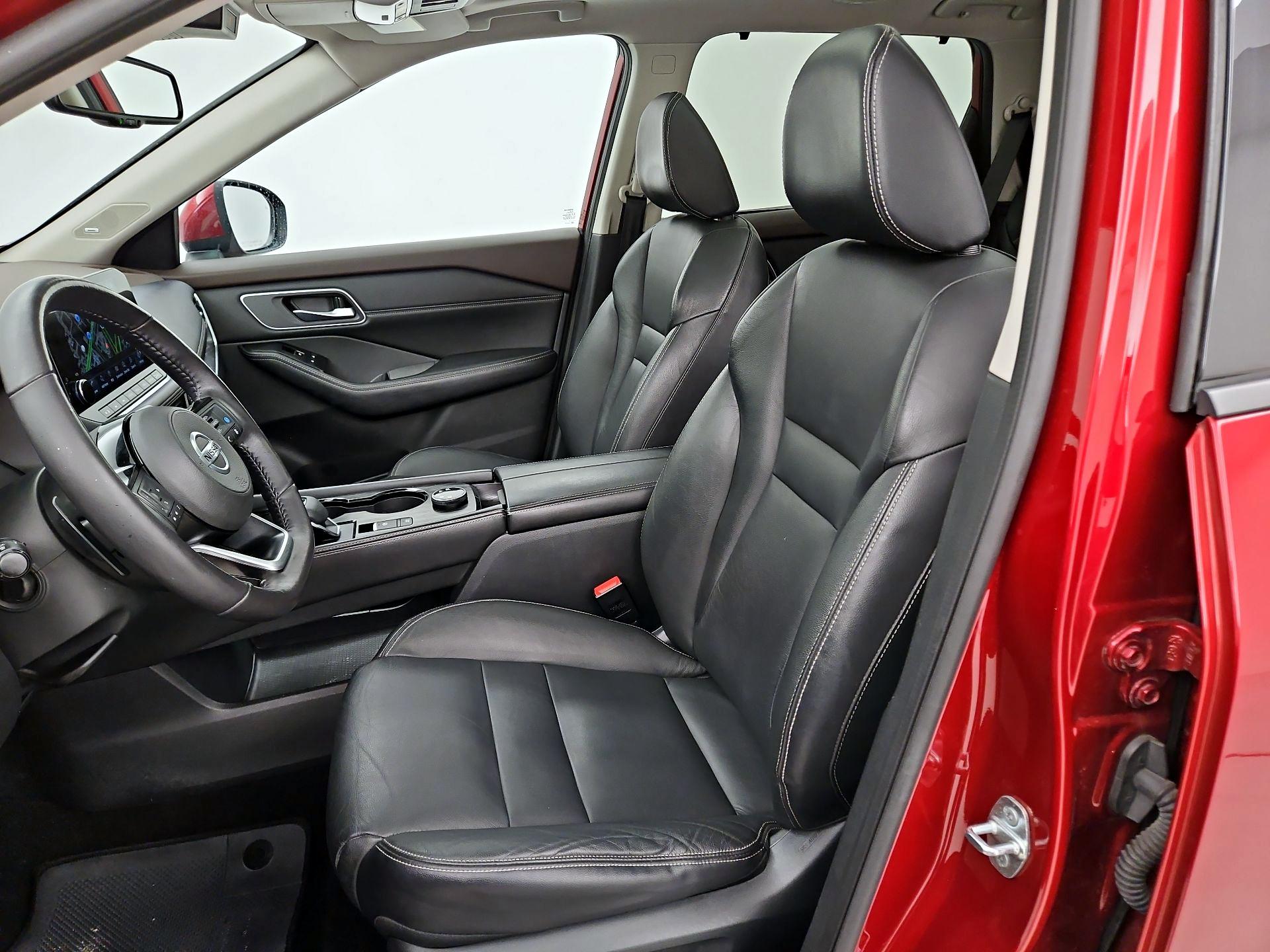 Thumbnail: 2021 Nissan Rogue - 11