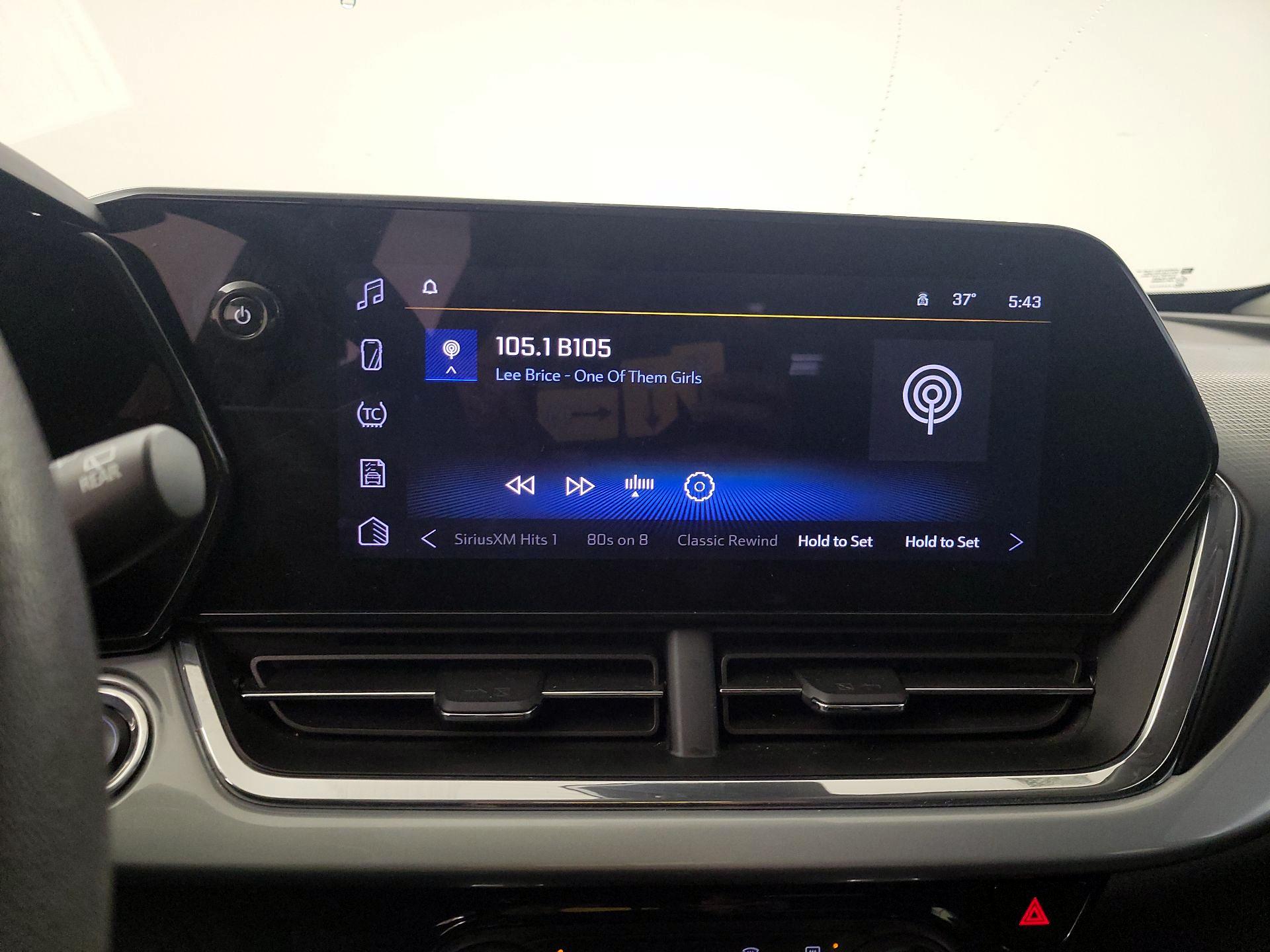 Thumbnail: 2025 Chevrolet Trax - 15