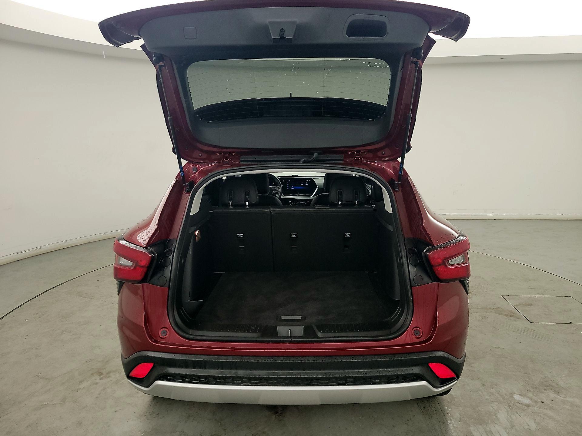 Thumbnail: 2025 Chevrolet Trax - 20