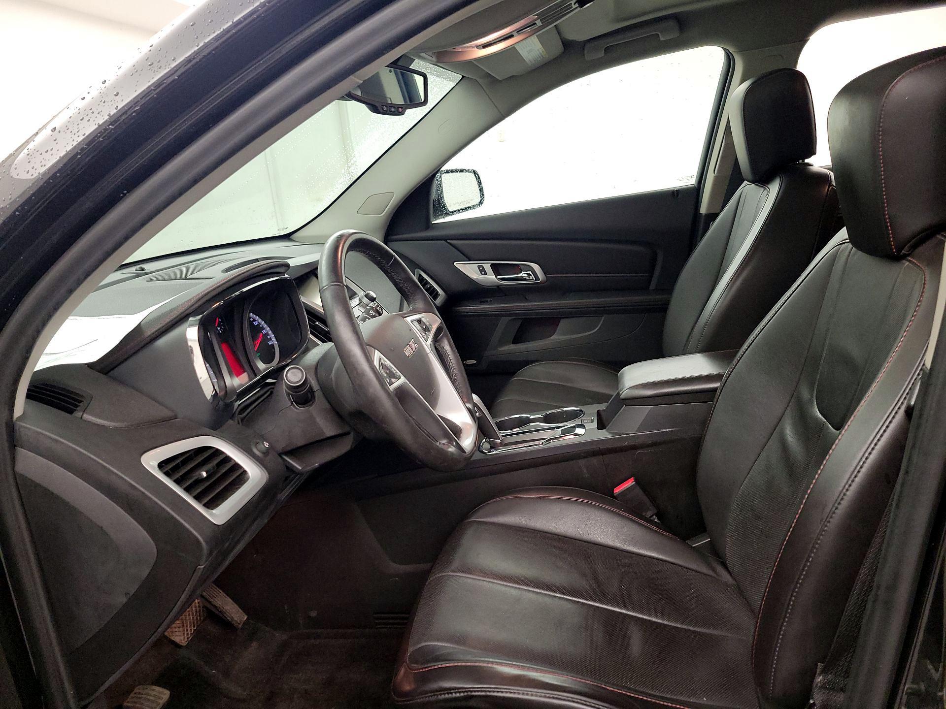 Thumbnail: 2015 GMC Terrain - 11