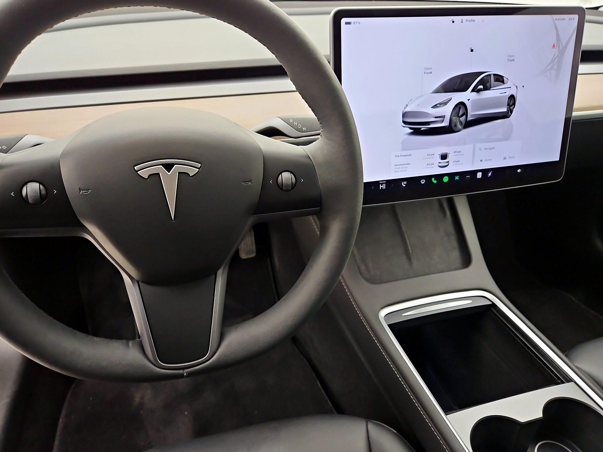 Thumbnail: 2023 Tesla Model 3 - 9