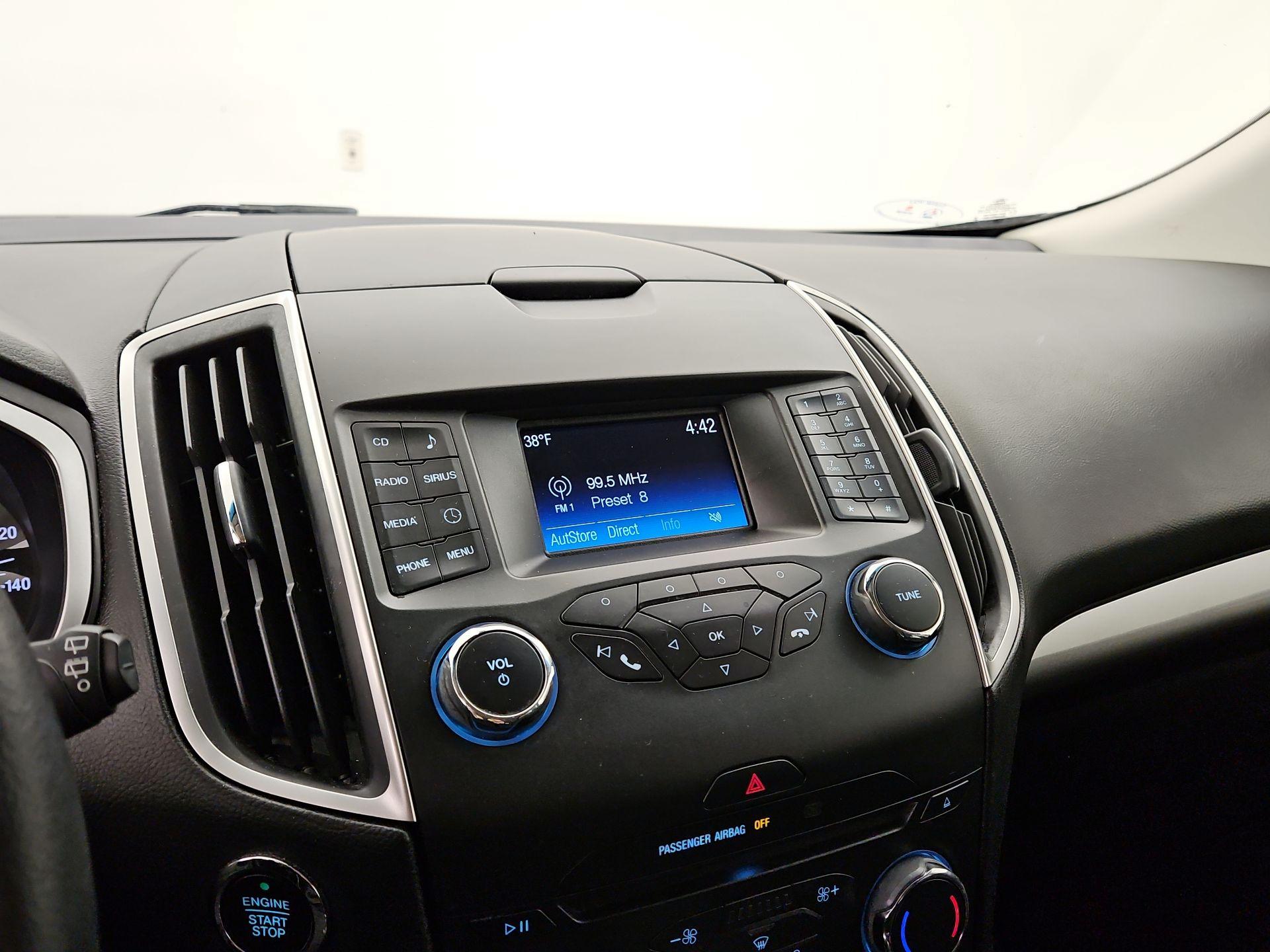 Thumbnail: 2015 Ford Edge - 15