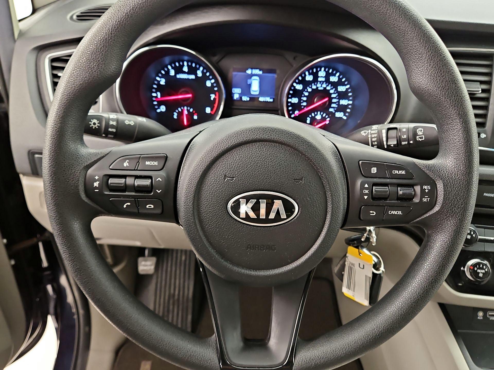 Thumbnail: 2021 Kia Sedona - 10