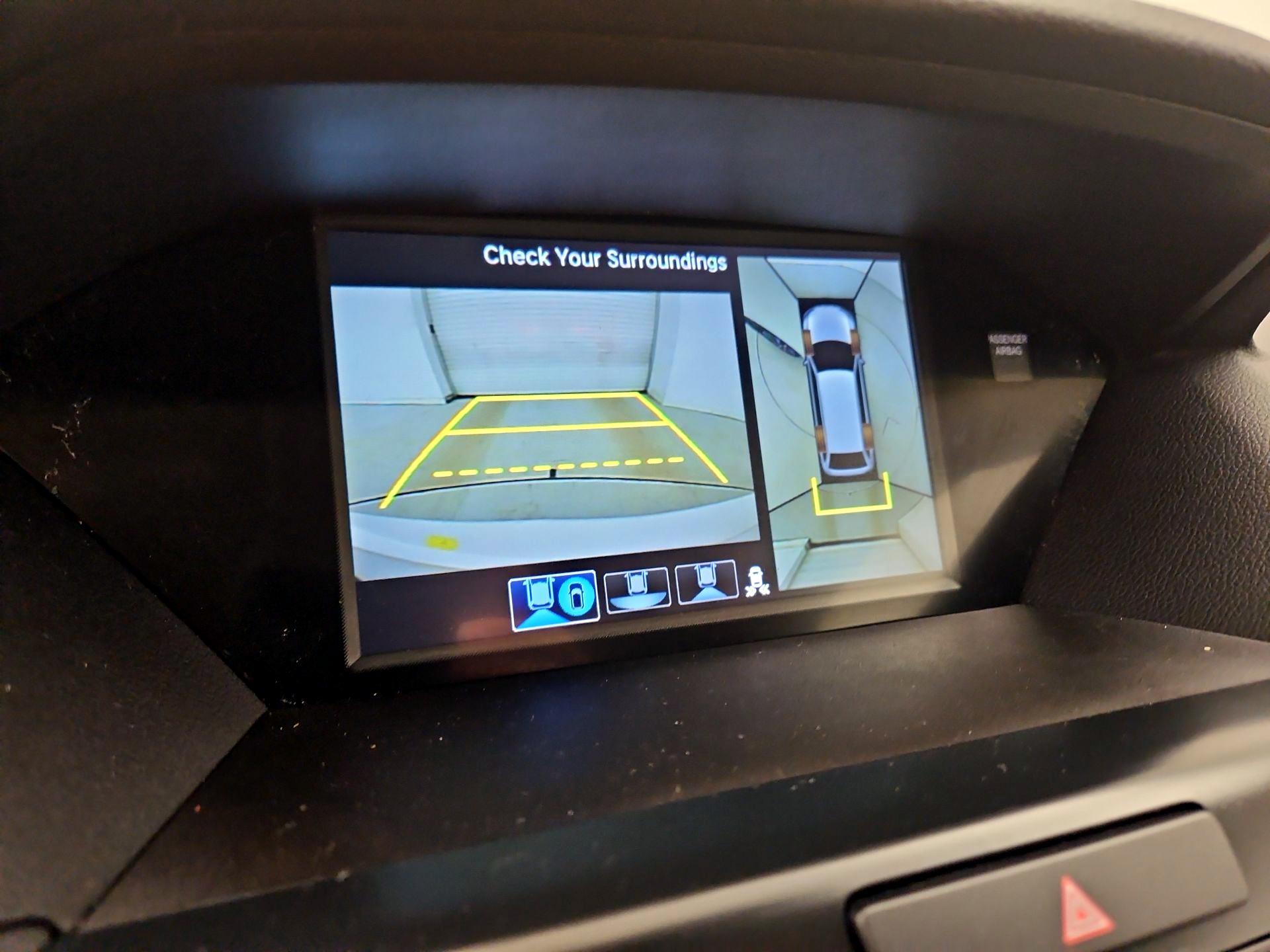 Thumbnail: 2019 Acura MDX - 15