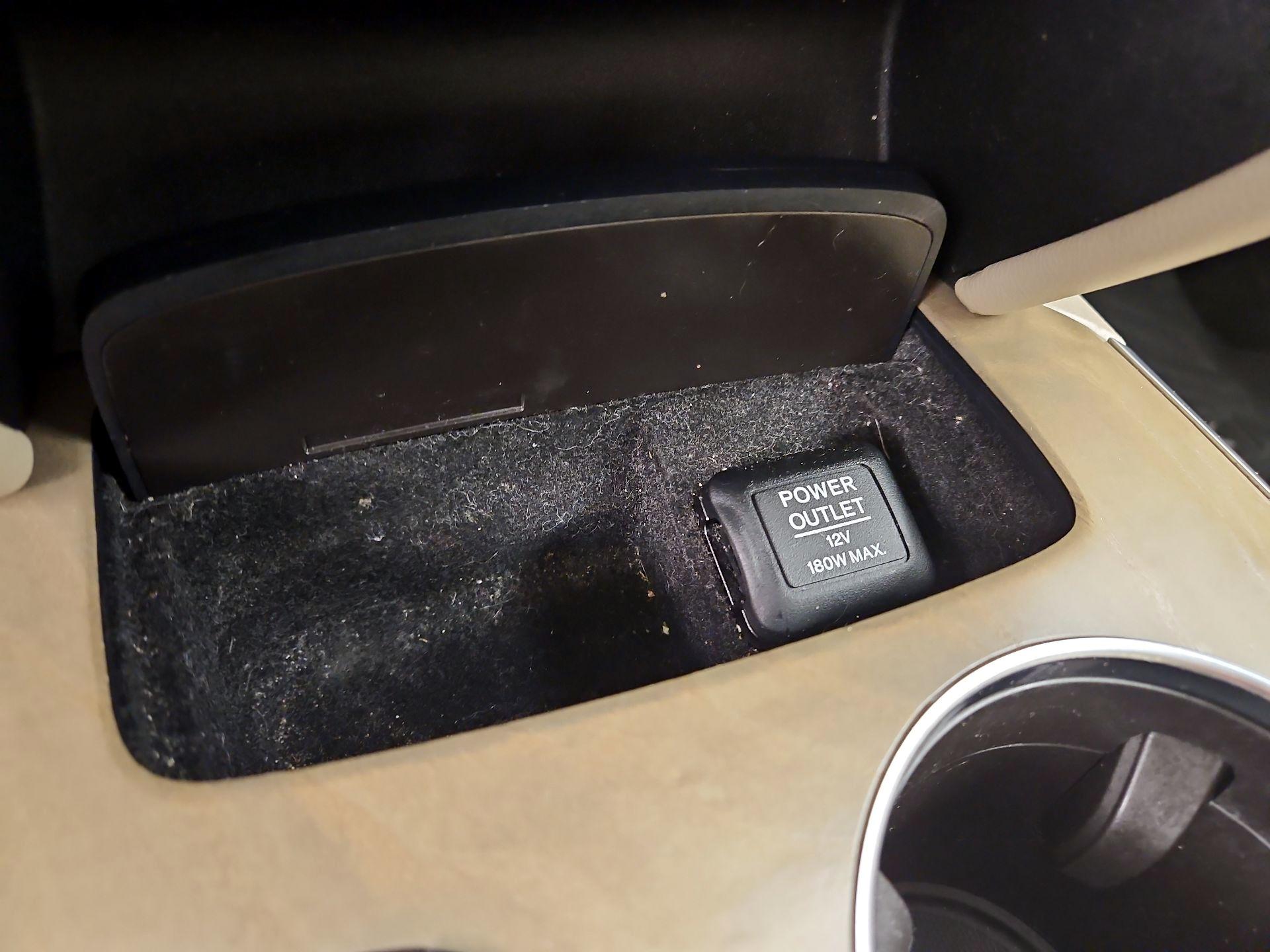 Thumbnail: 2019 Acura MDX - 19