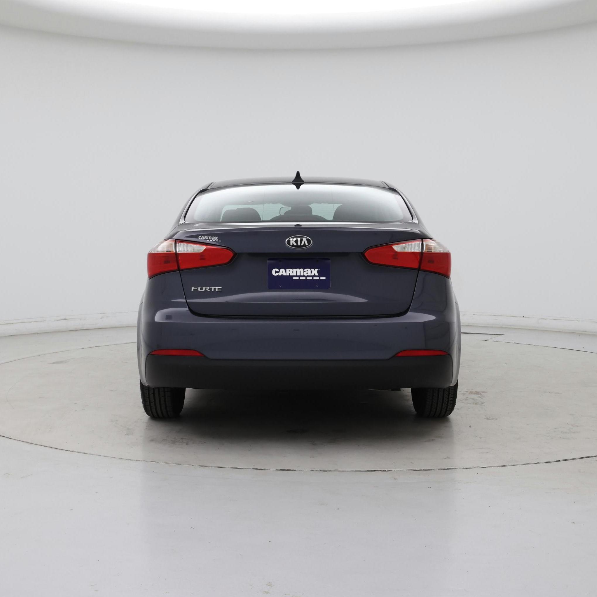 Thumbnail: 2016 Kia Forte - 6