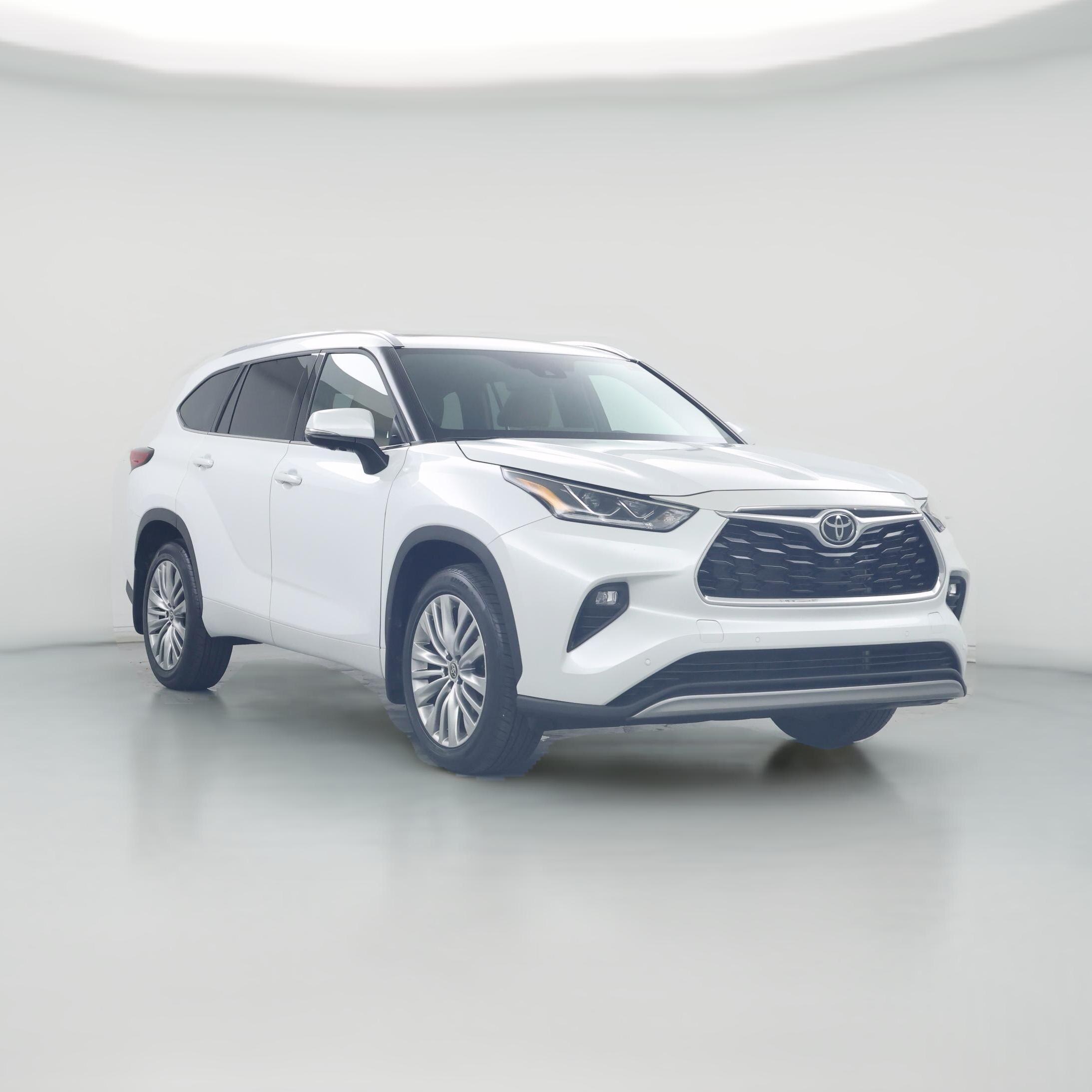 Thumbnail: 2023 Toyota Highlander - 1