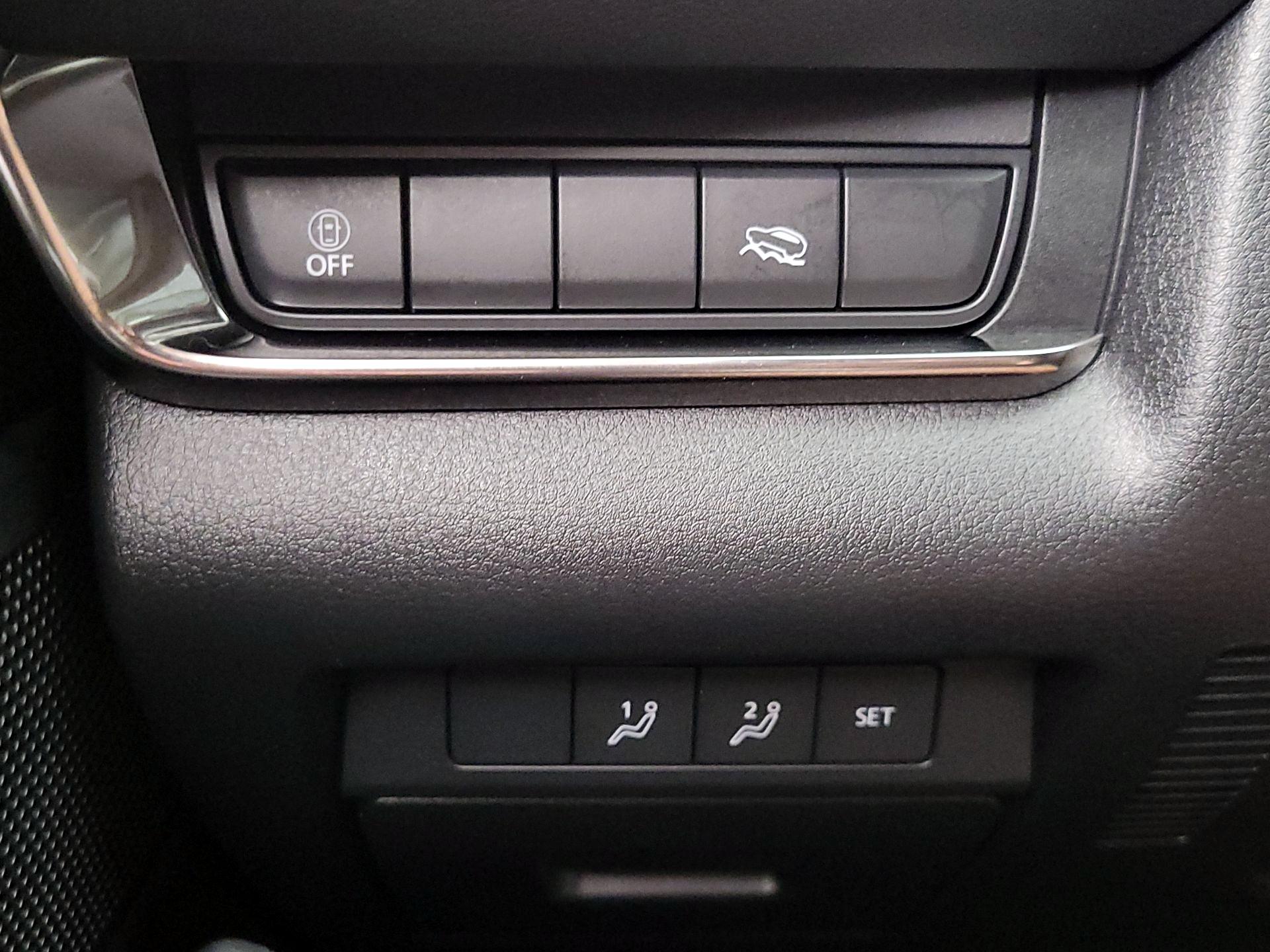 Thumbnail: 2023 Mazda CX-30 - 13