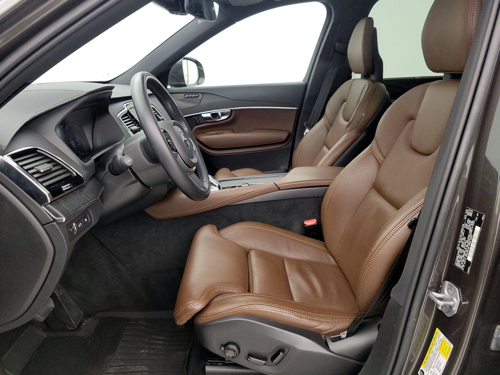 Thumbnail: 2021 Volvo XC90 - 11