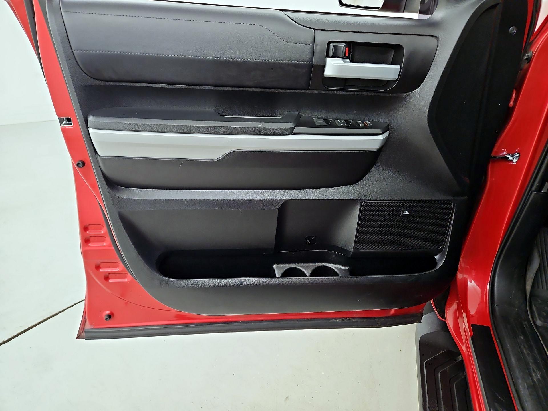 Thumbnail: 2021 Toyota Tundra - 12