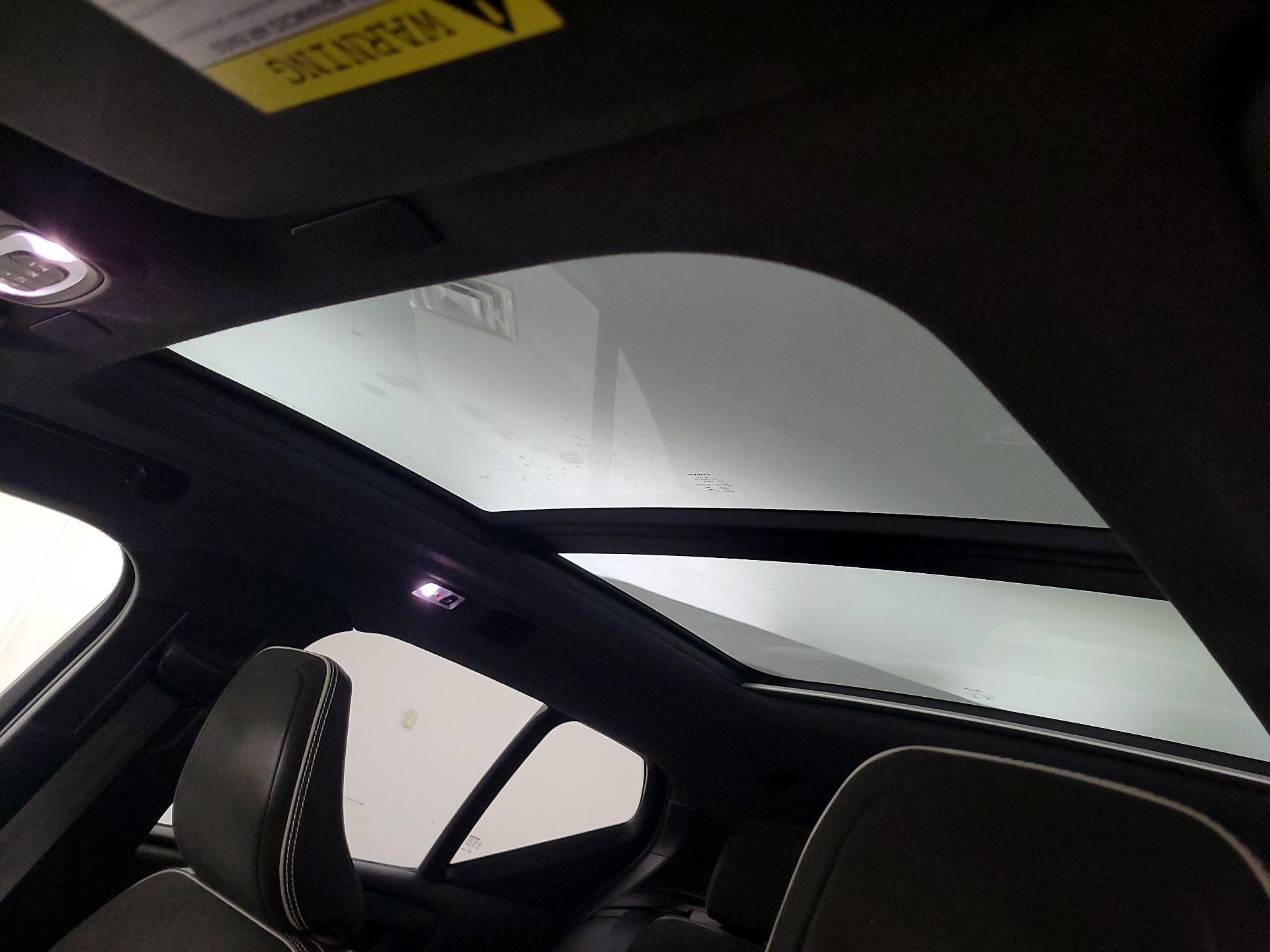 Thumbnail: 2019 Volvo XC40 - 20