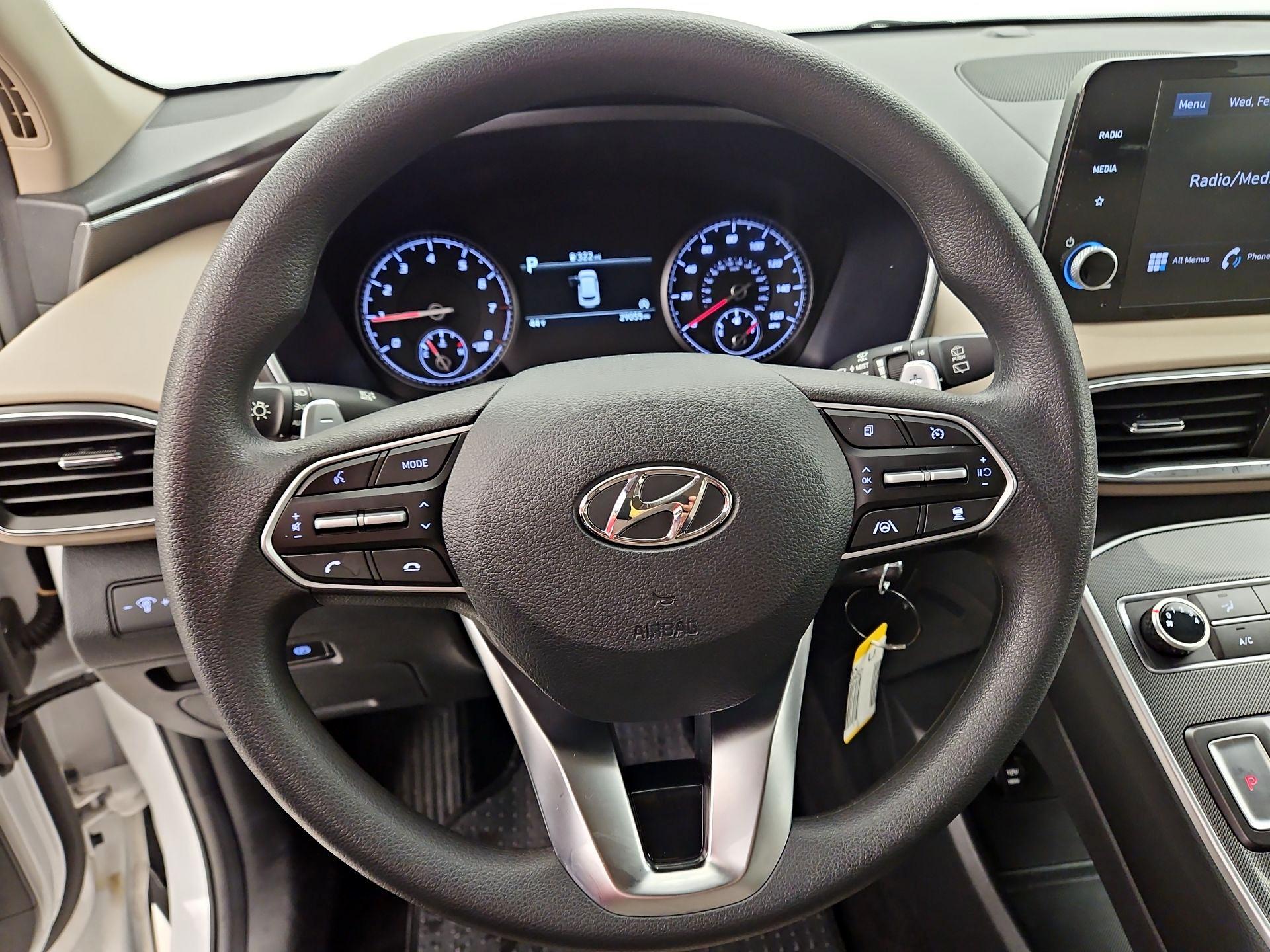 Thumbnail: 2023 Hyundai Santa Fe - 10