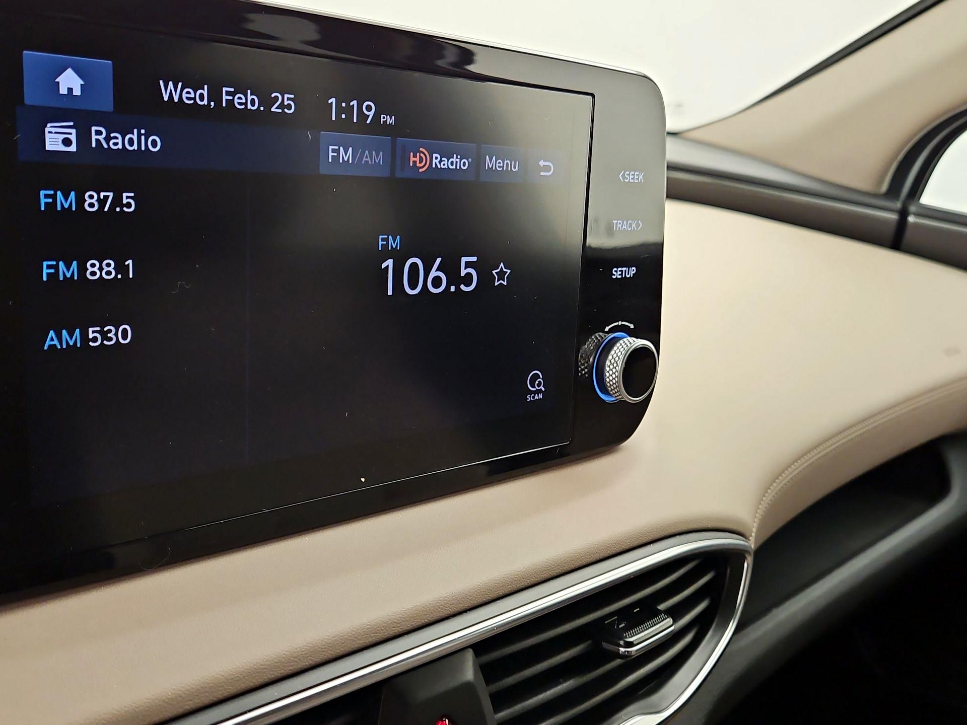 Thumbnail: 2023 Hyundai Santa Fe - 15