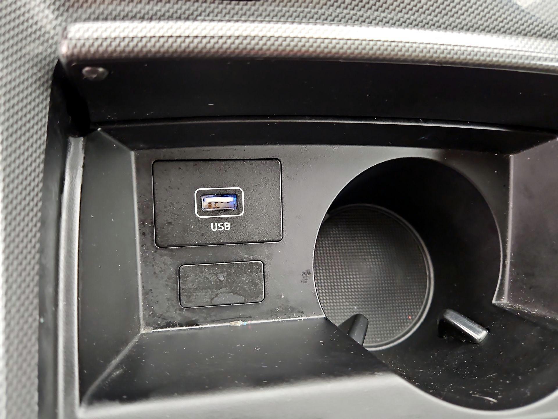 Thumbnail: 2023 Hyundai Santa Fe - 18