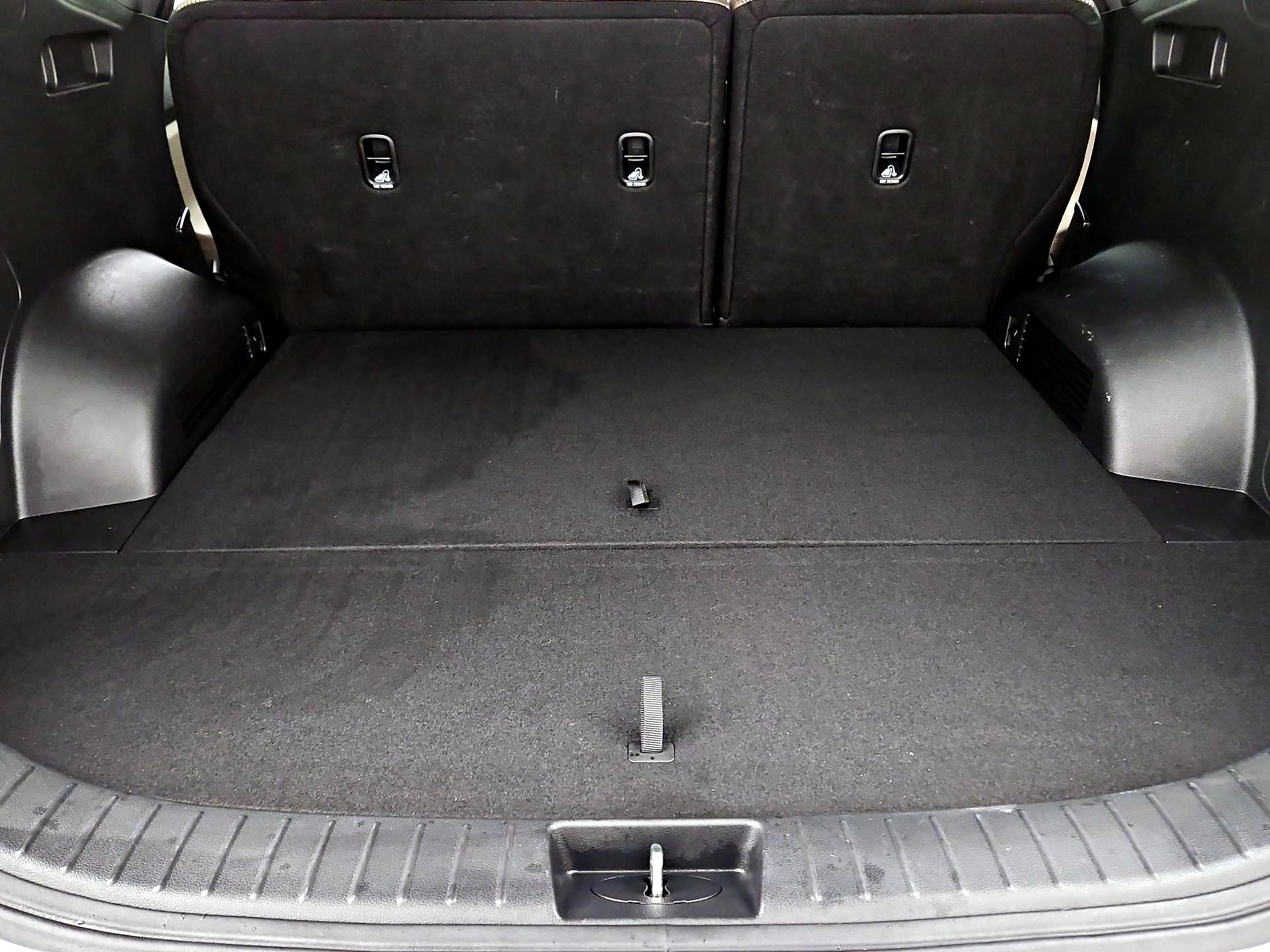 Thumbnail: 2023 Hyundai Santa Fe - 20