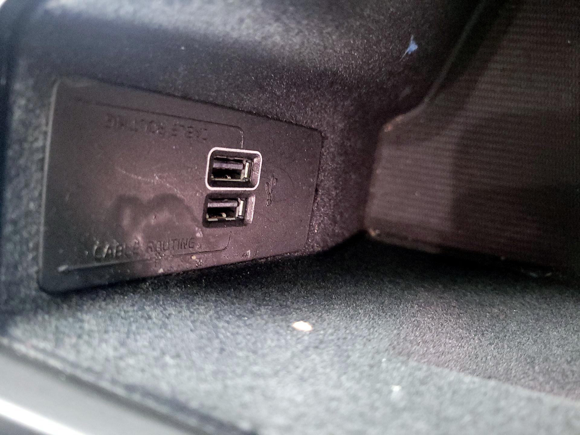 Thumbnail: 2020 Volvo XC60 - 19