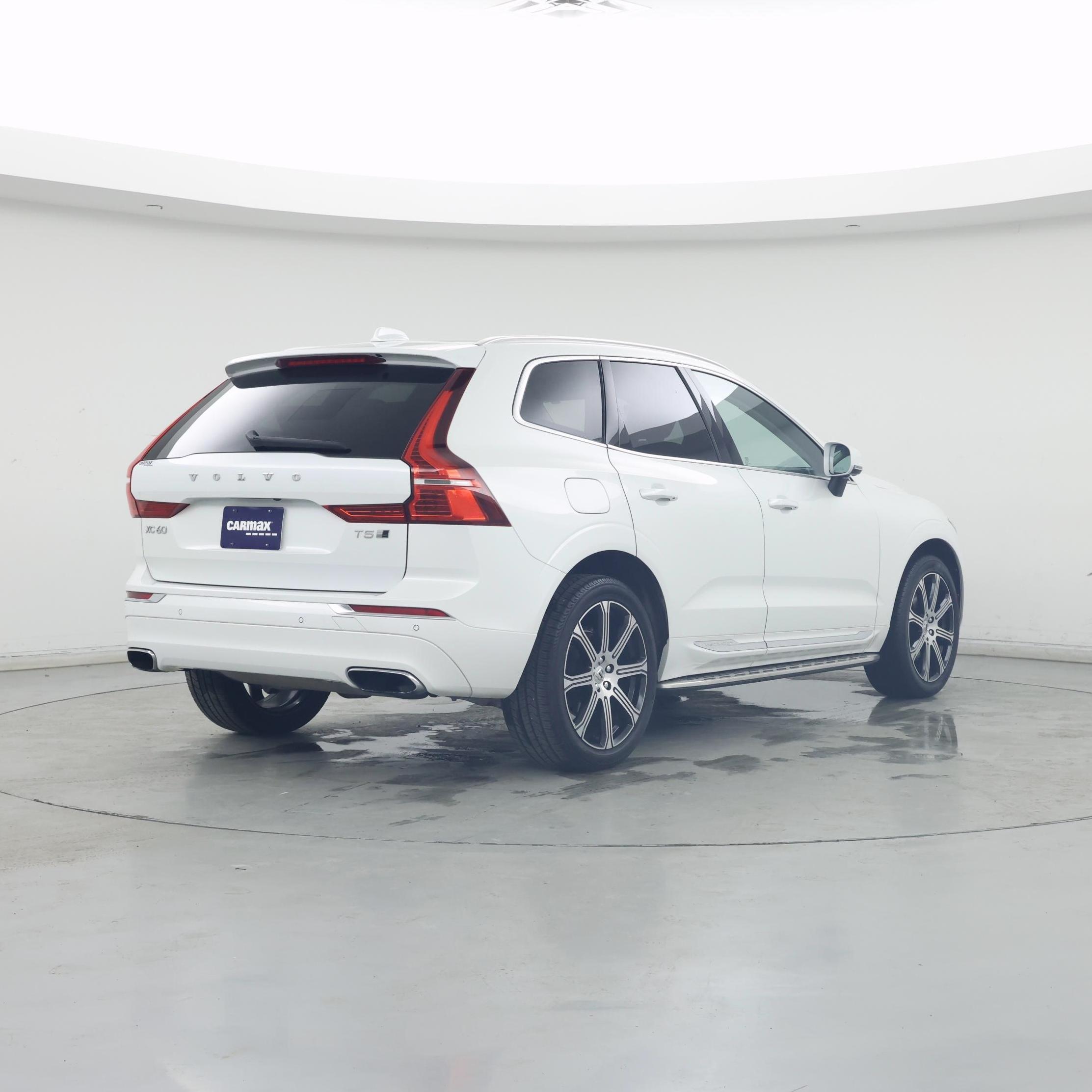 Thumbnail: 2020 Volvo XC60 - 8