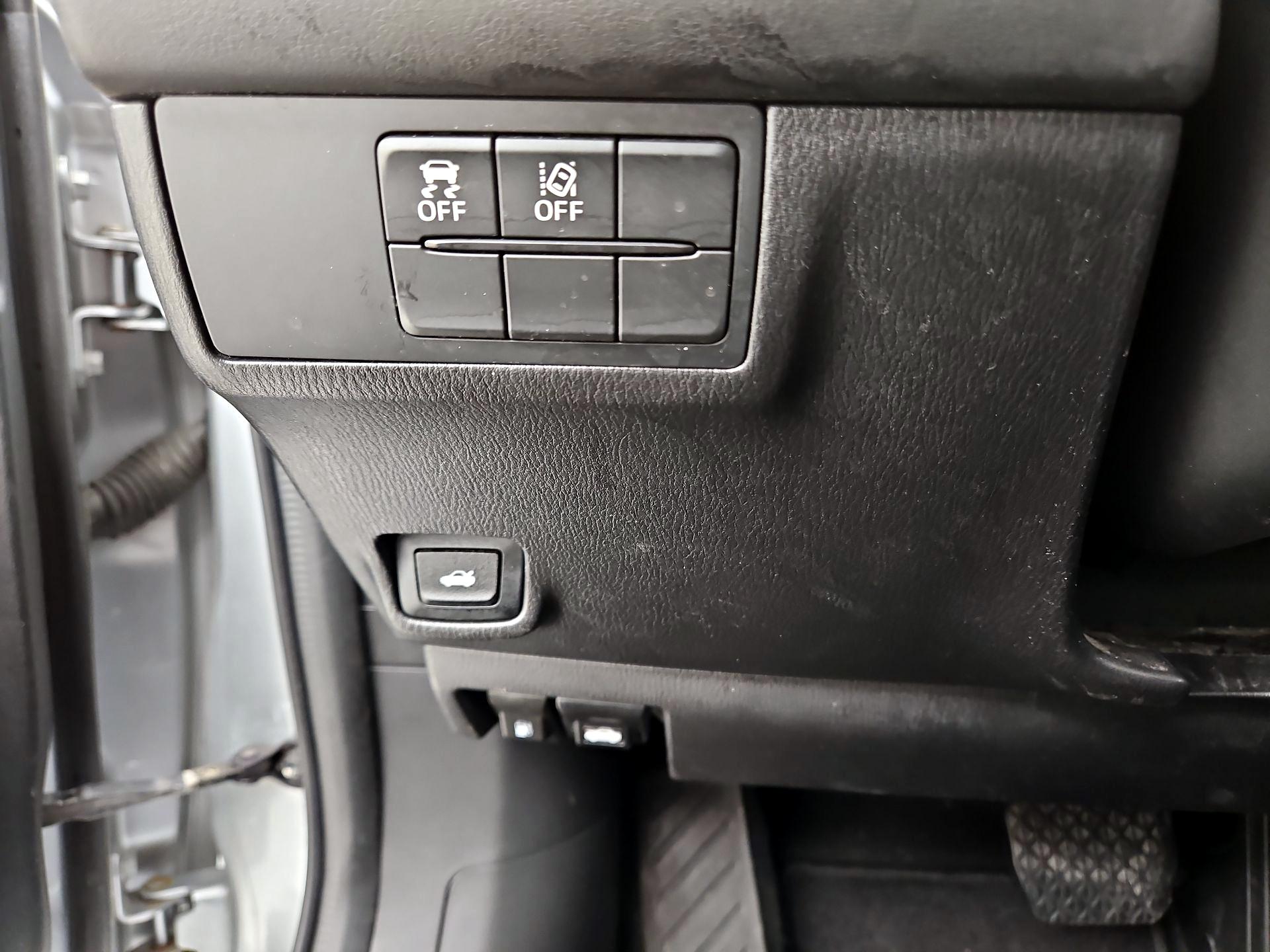 Thumbnail: 2018 Mazda Mazda6 - 13