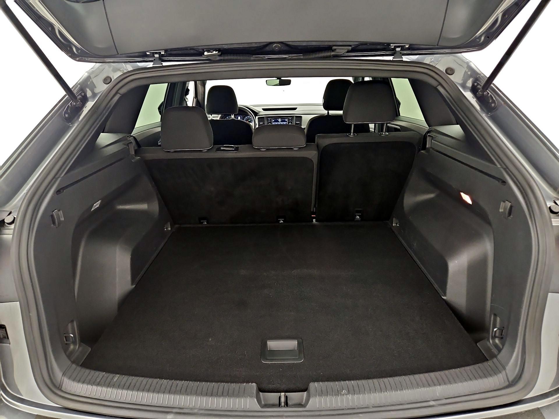Thumbnail: 2021 Volkswagen Atlas - 20