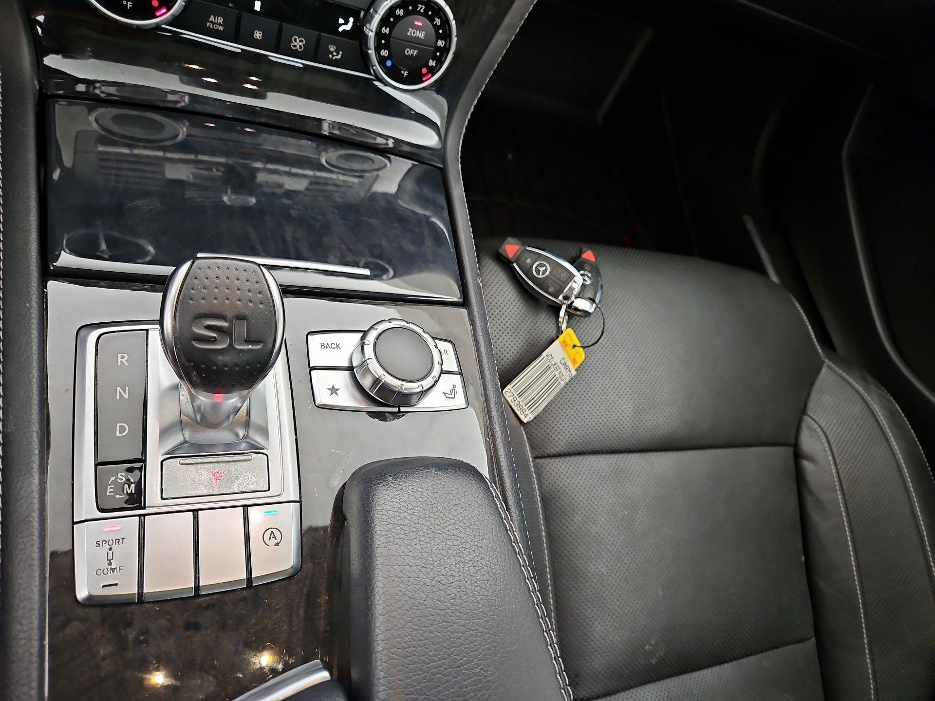 Thumbnail: 2016 Mercedes-Benz SL-Class - 18