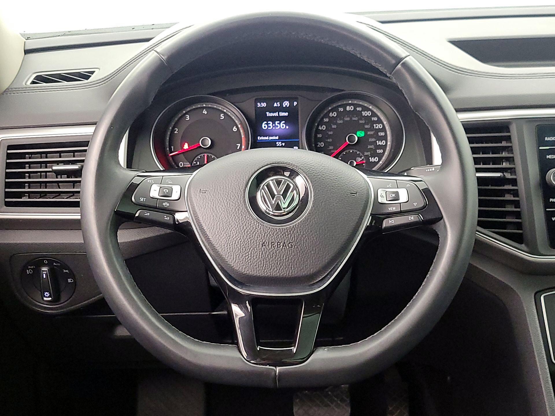 Thumbnail: 2019 Volkswagen Atlas - 10