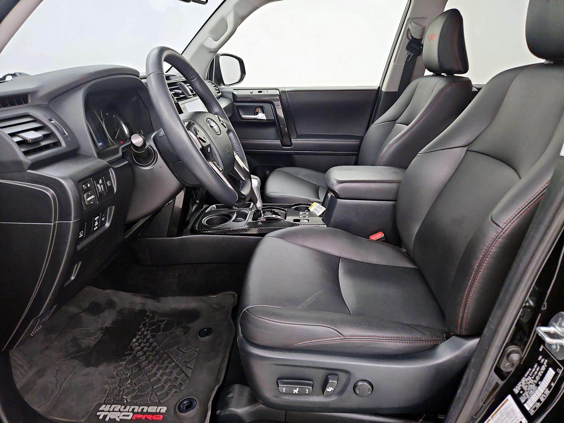 Thumbnail: 2022 Toyota 4Runner - 11