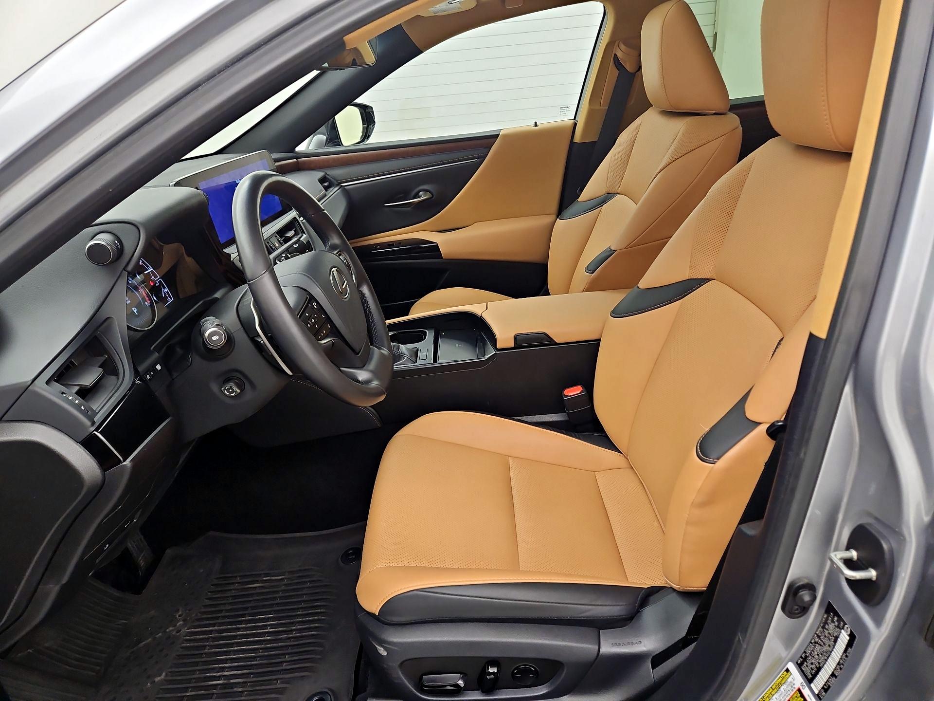 Thumbnail: 2025 Lexus ES - 11