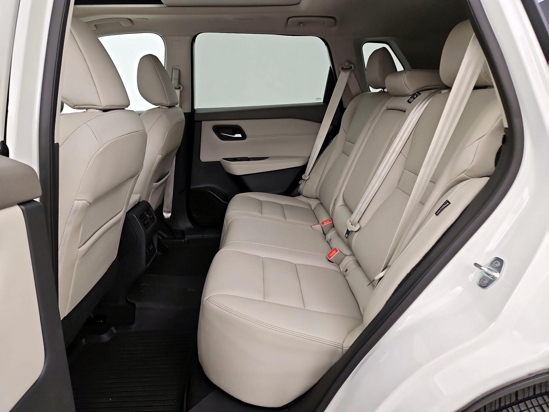 Thumbnail: 2022 Nissan Rogue - 20