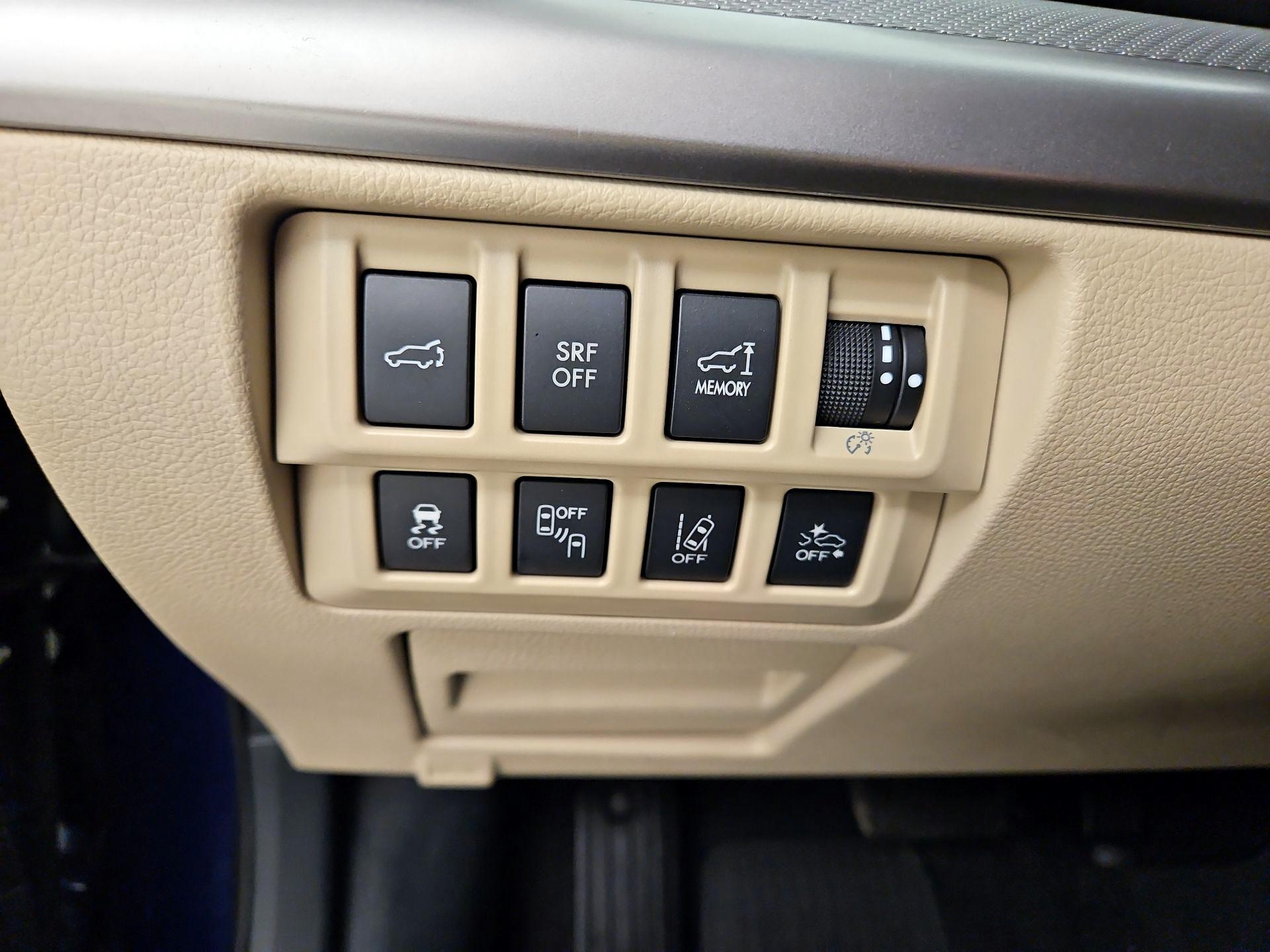 Thumbnail: 2017 Subaru Outback - 13