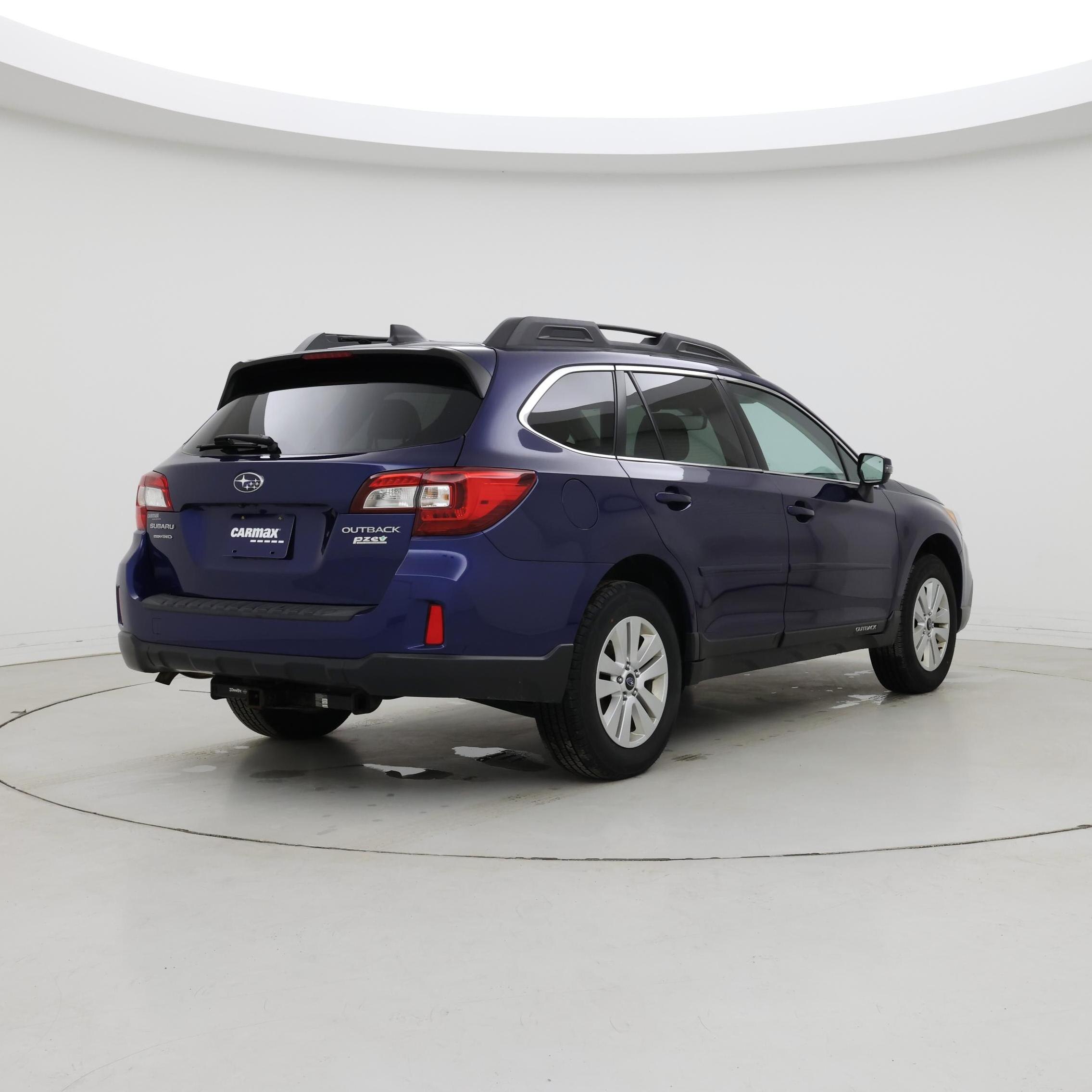 Thumbnail: 2017 Subaru Outback - 8