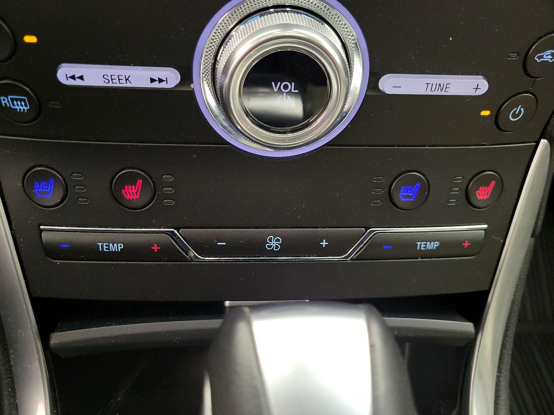 Thumbnail: 2018 Ford Edge - 17