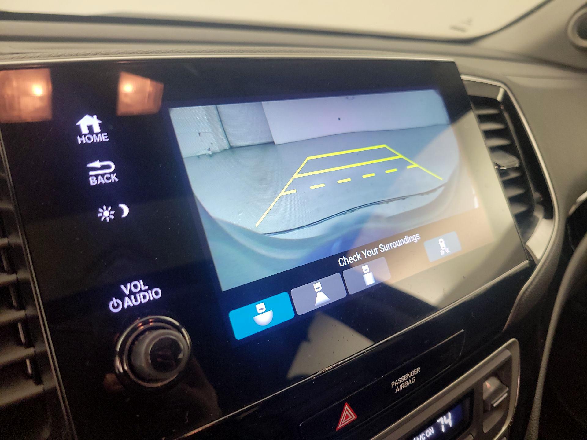 Thumbnail: 2019 Honda Pilot - 15