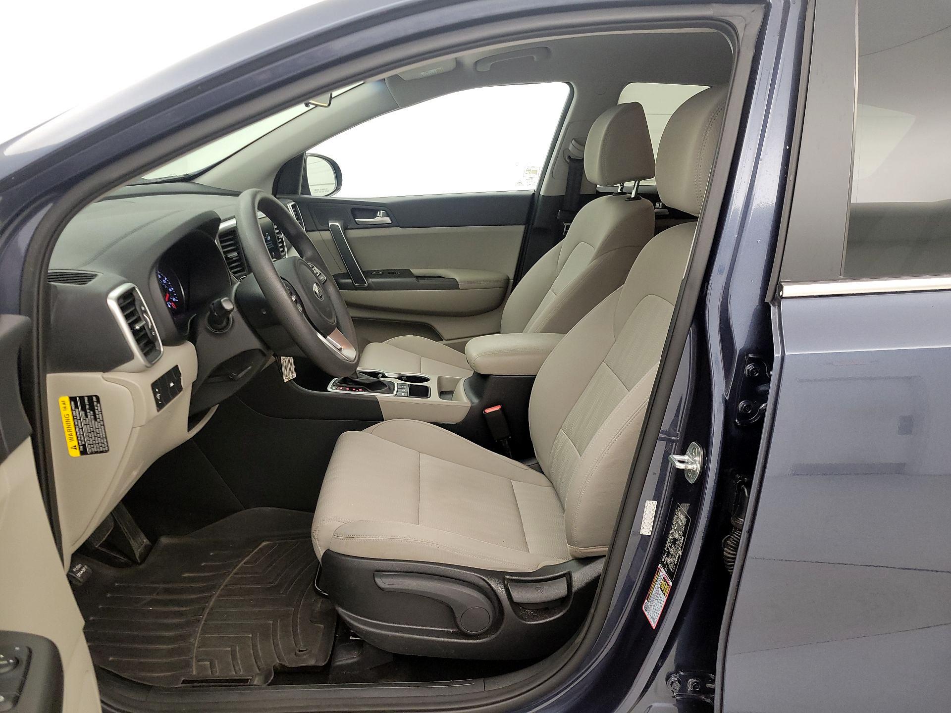 Thumbnail: 2020 Kia Sportage - 11