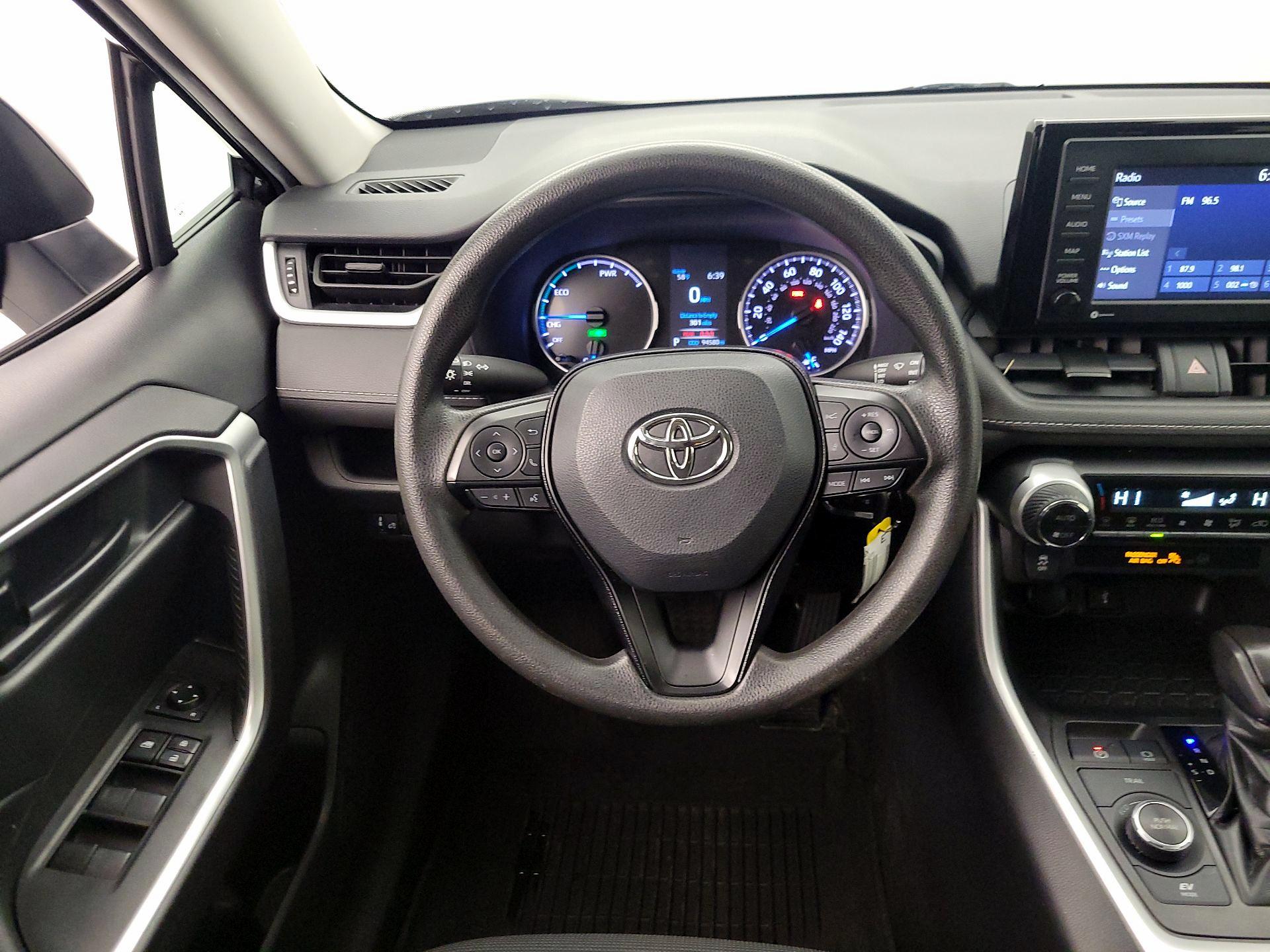 Thumbnail: 2021 Toyota RAV4 - 10