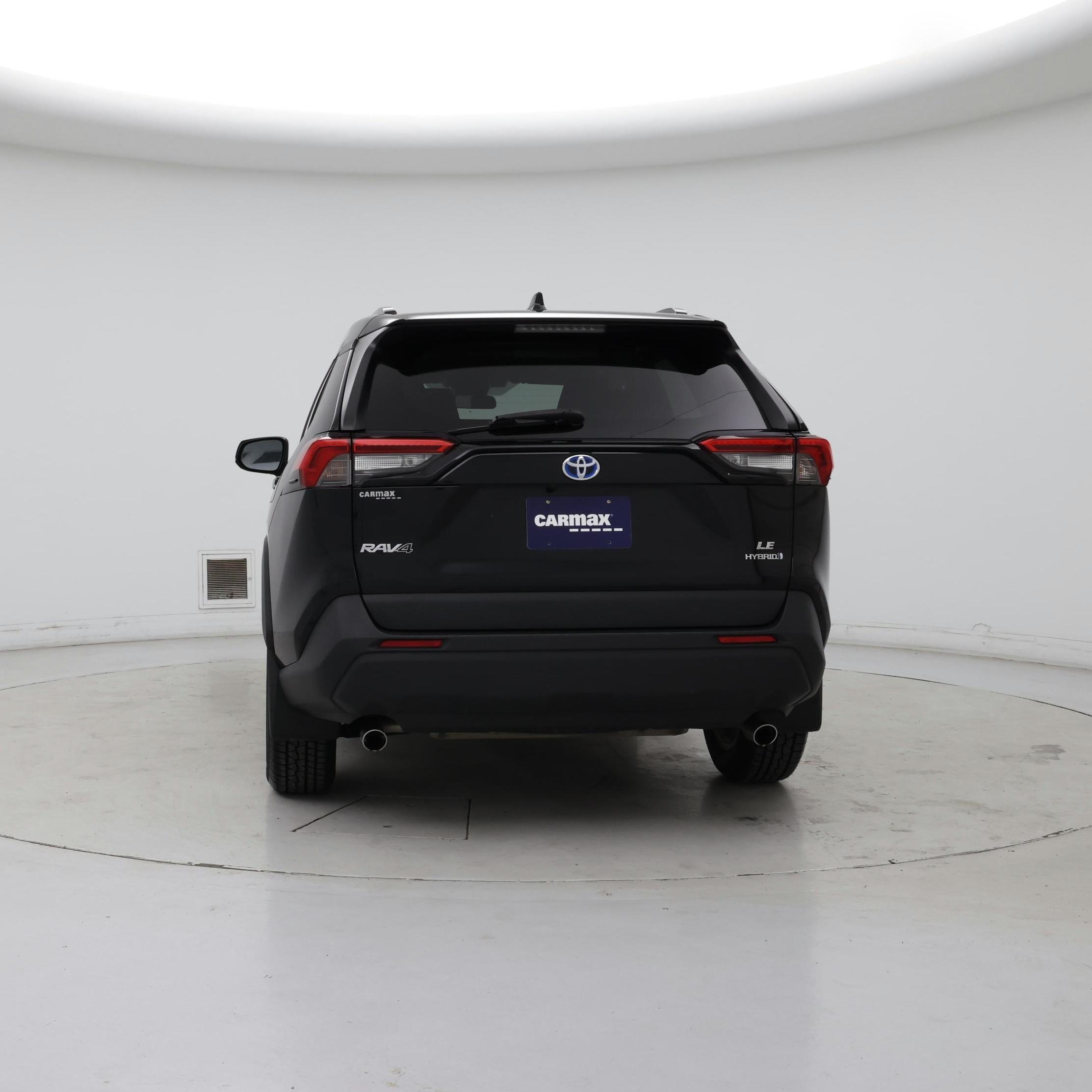 Thumbnail: 2021 Toyota RAV4 - 6