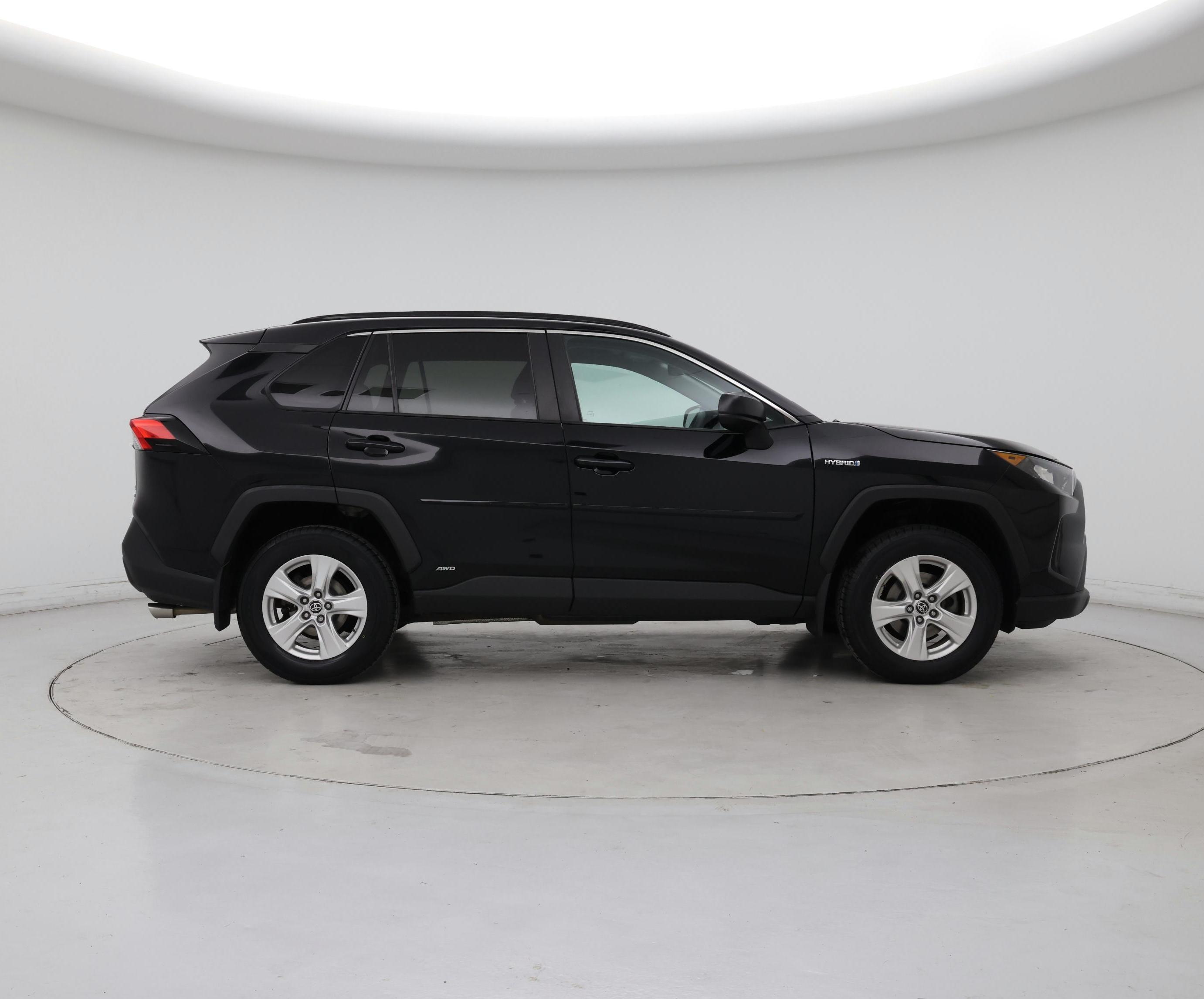 Thumbnail: 2021 Toyota RAV4 - 7