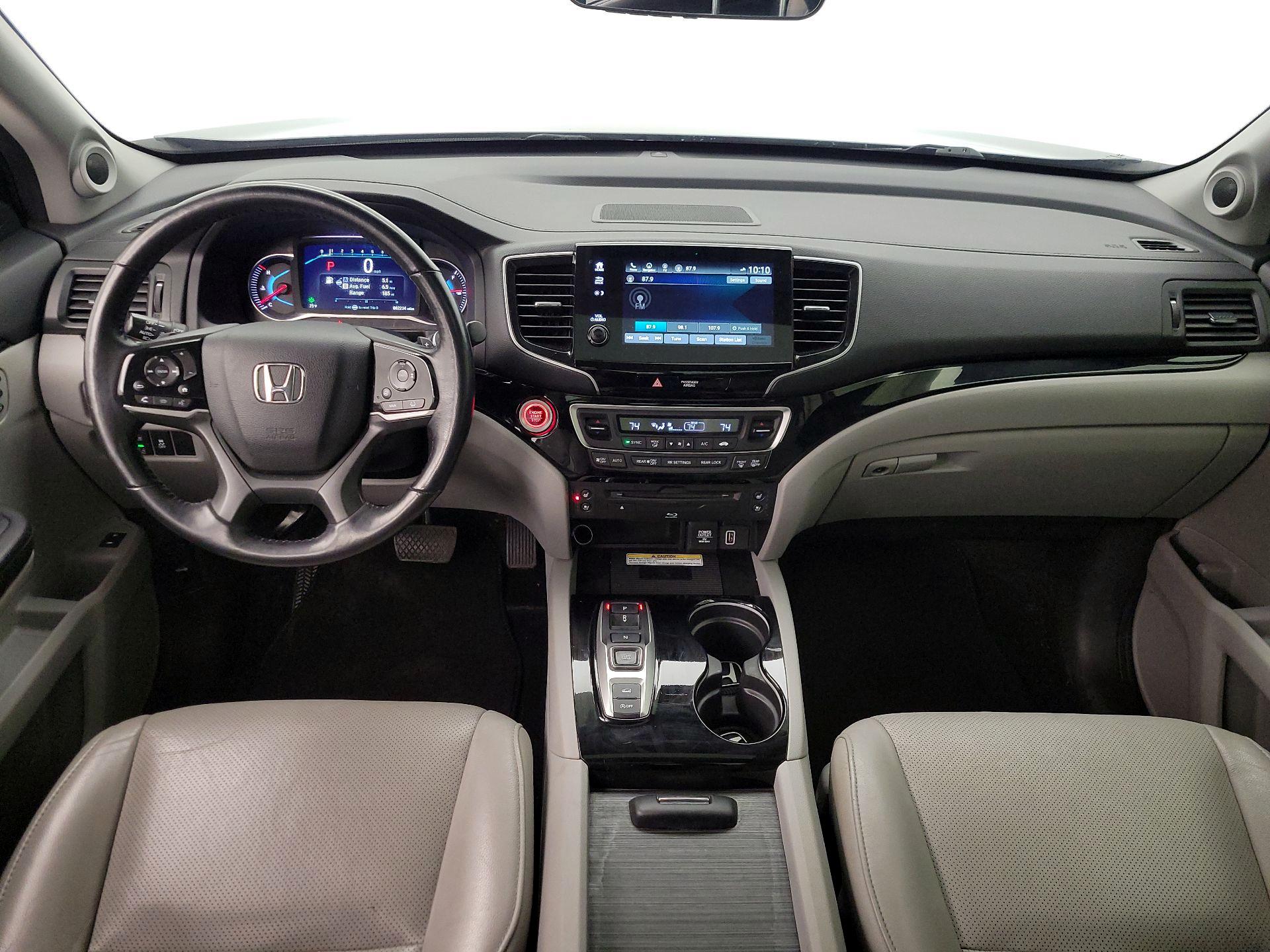 Thumbnail: 2019 Honda Pilot - 9